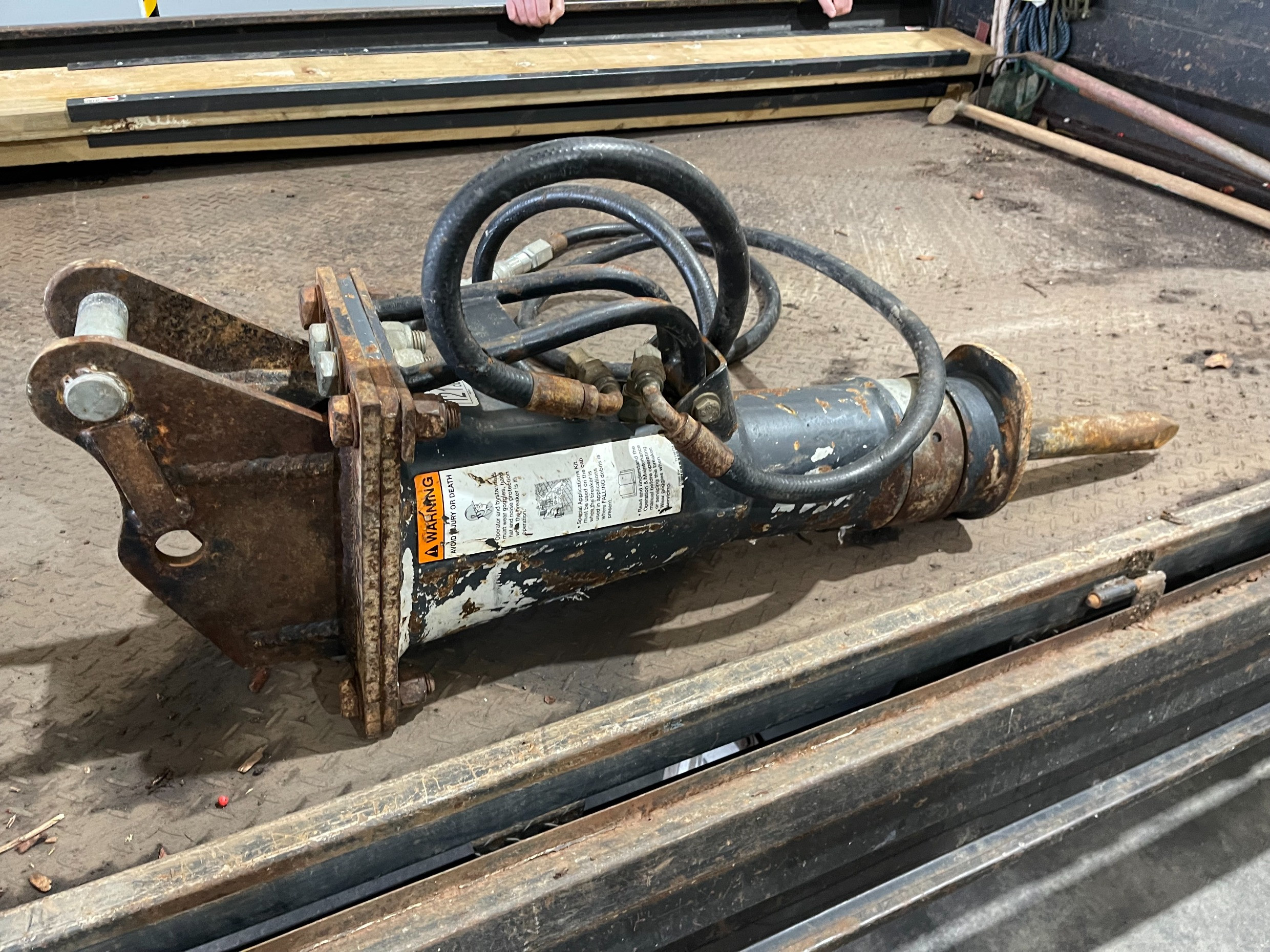 2007 TEREX TC75 TRACKED-EXCAVATOR