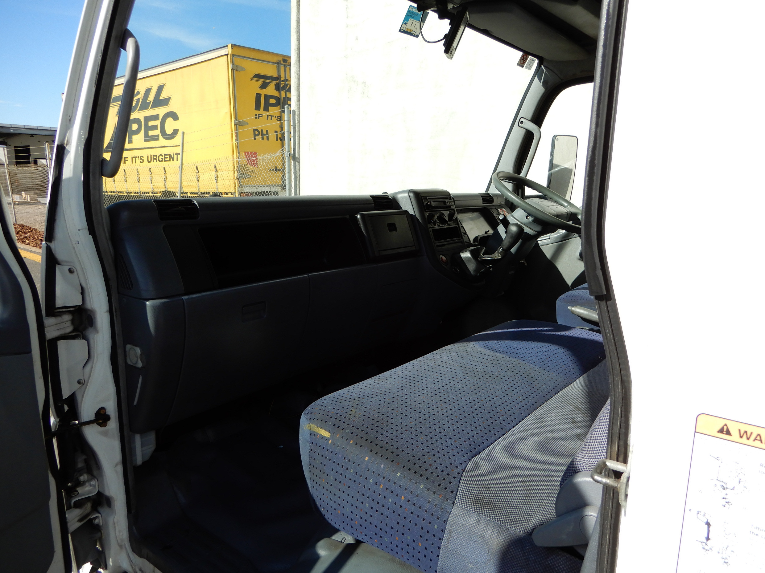 2006 FUSO CANTER TRUCK MANUAL PANTECH