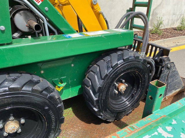 2015 KANGA PW628 SKID STEER LOADER 