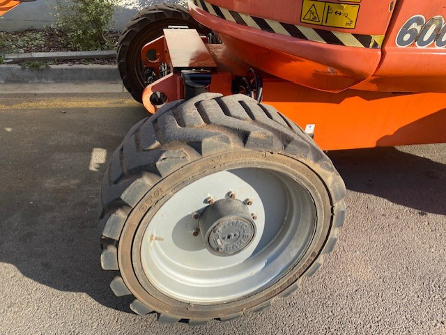 2008 JLG 600AJ BOOM LIFT