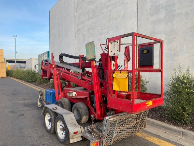 1998 LEGUAN 110 ACCESS &AMP; HEIGHT SAFETY 110 BOOM LIFT