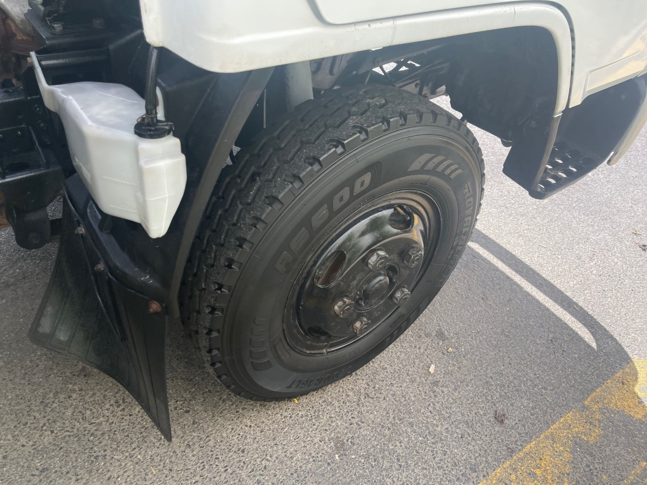 1996 TOYOTA DYNA 300 TRAY TRUCK