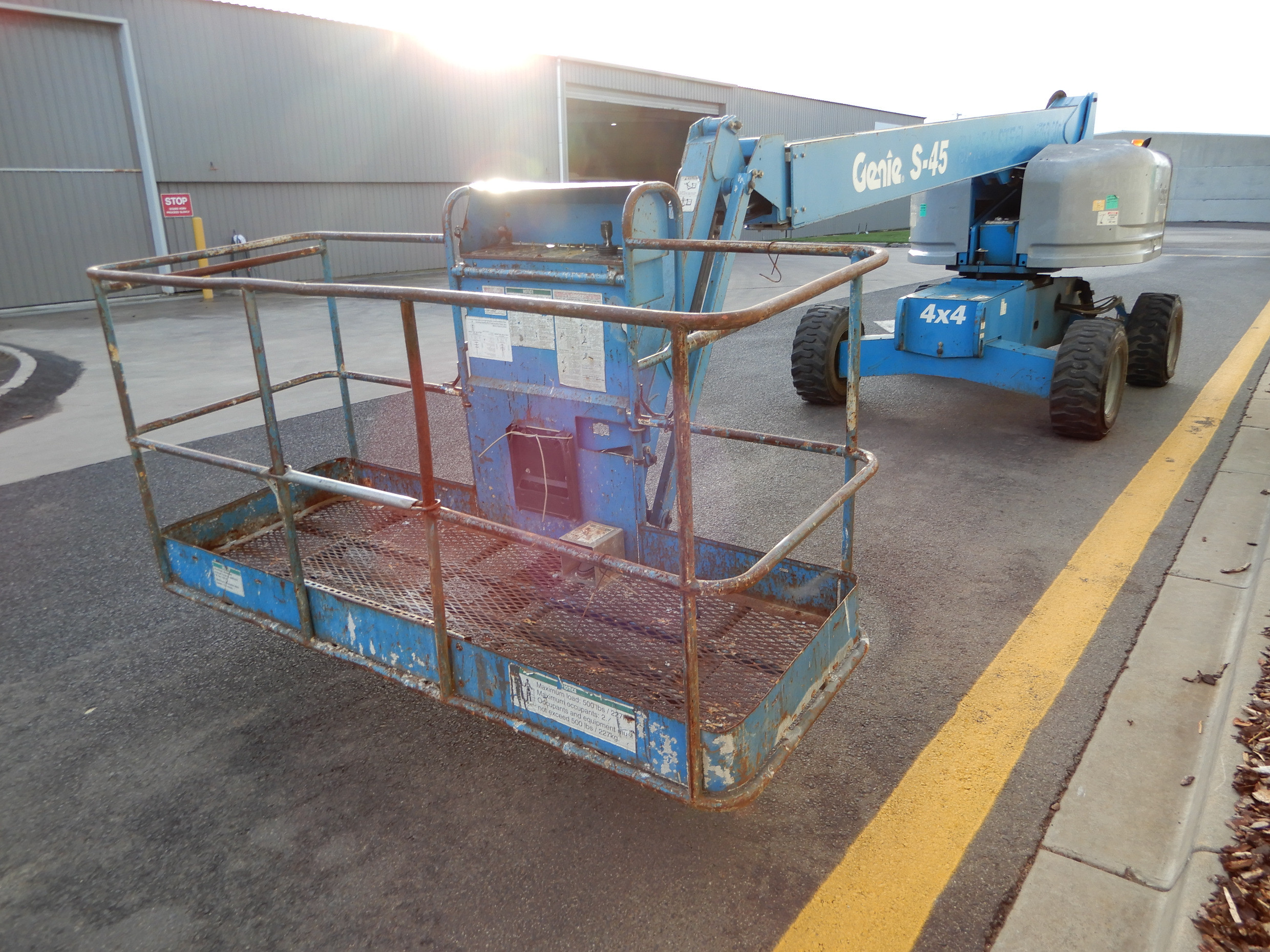 2006 GENIE S45 BOOM LIFT