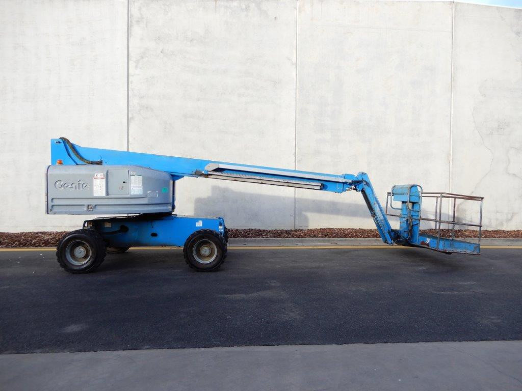 2006 GENIE S45 BOOM LIFT