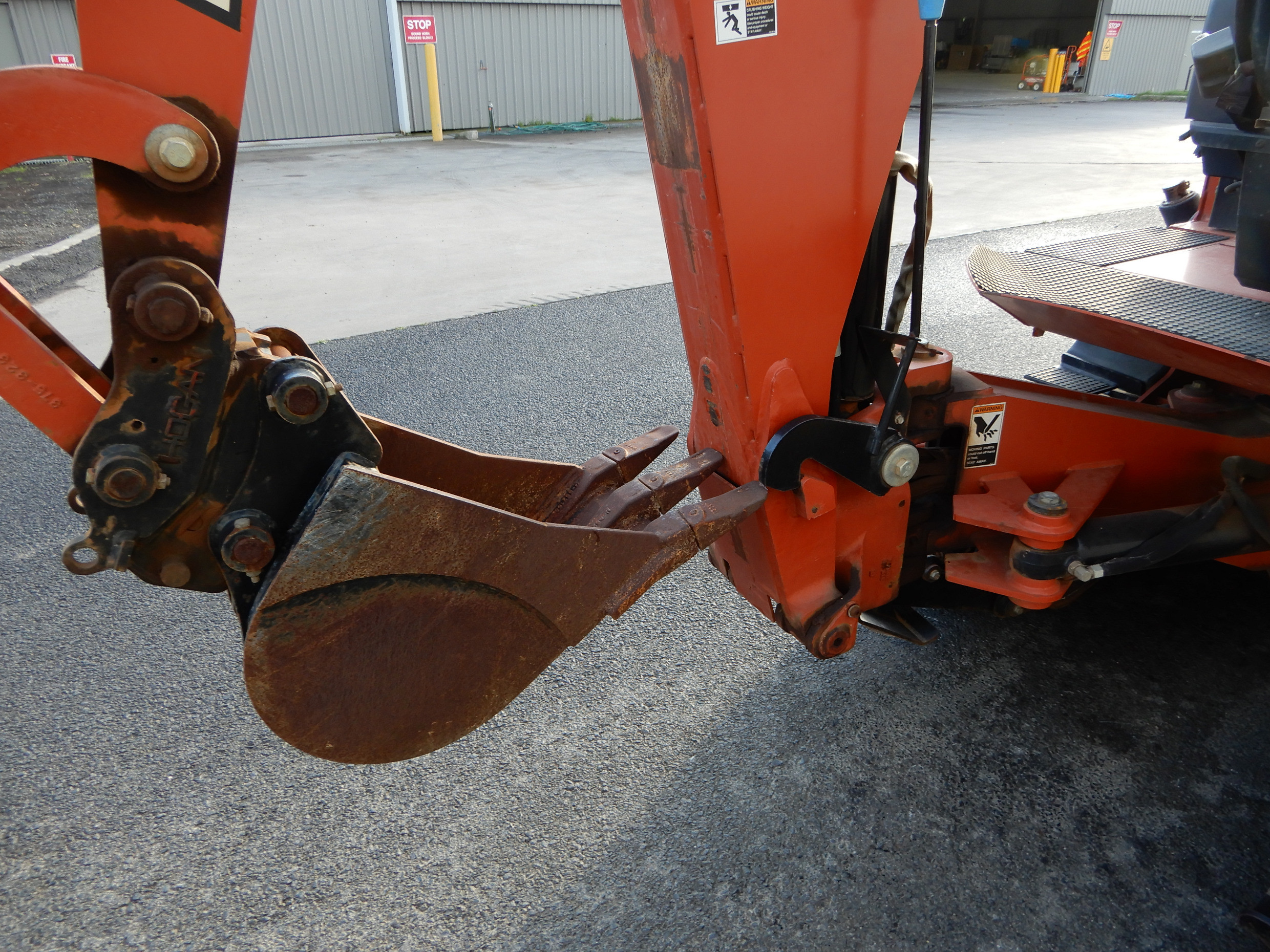 2008 DITCH WITCH XT1600 BACKHOE LOADER