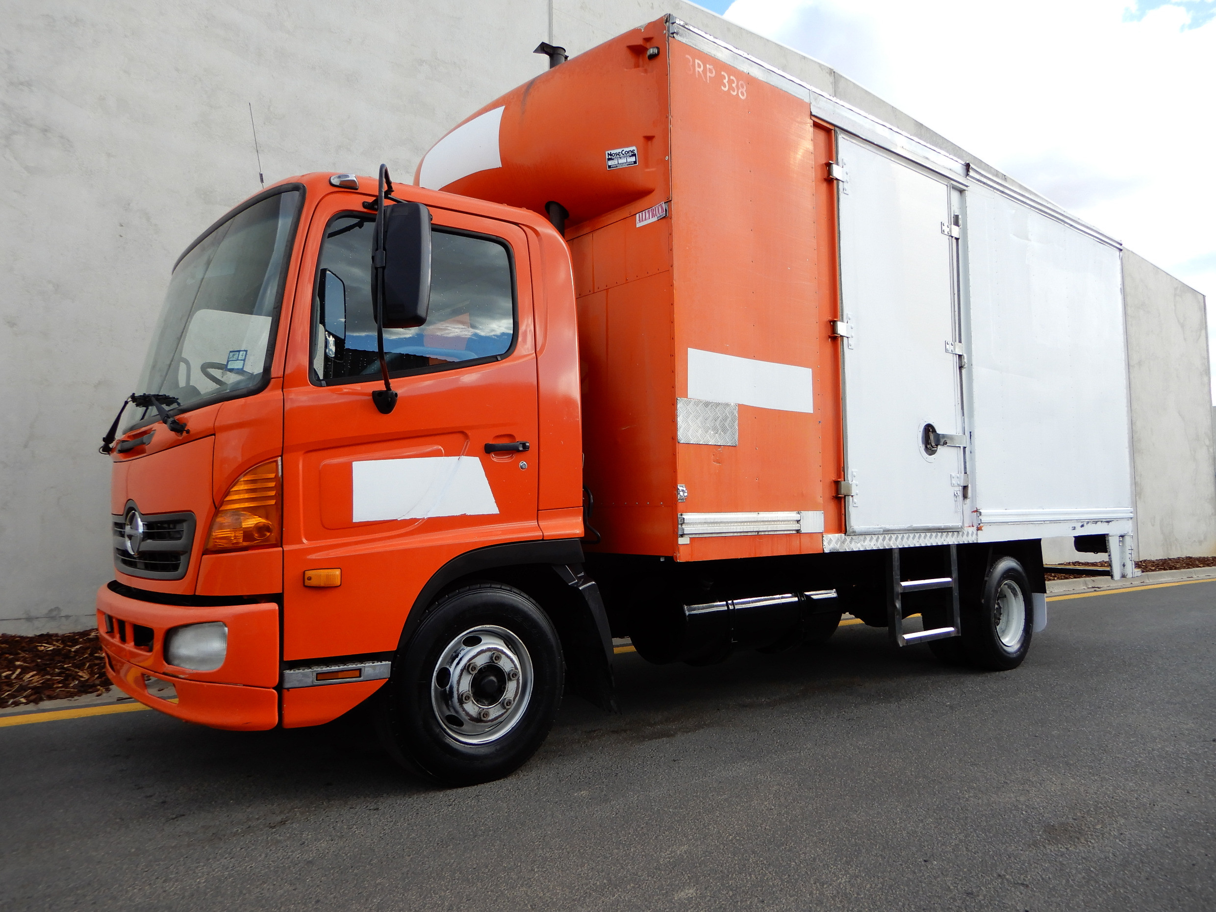 2004 HINO FC RANGER 5 MANUAL PANTECH