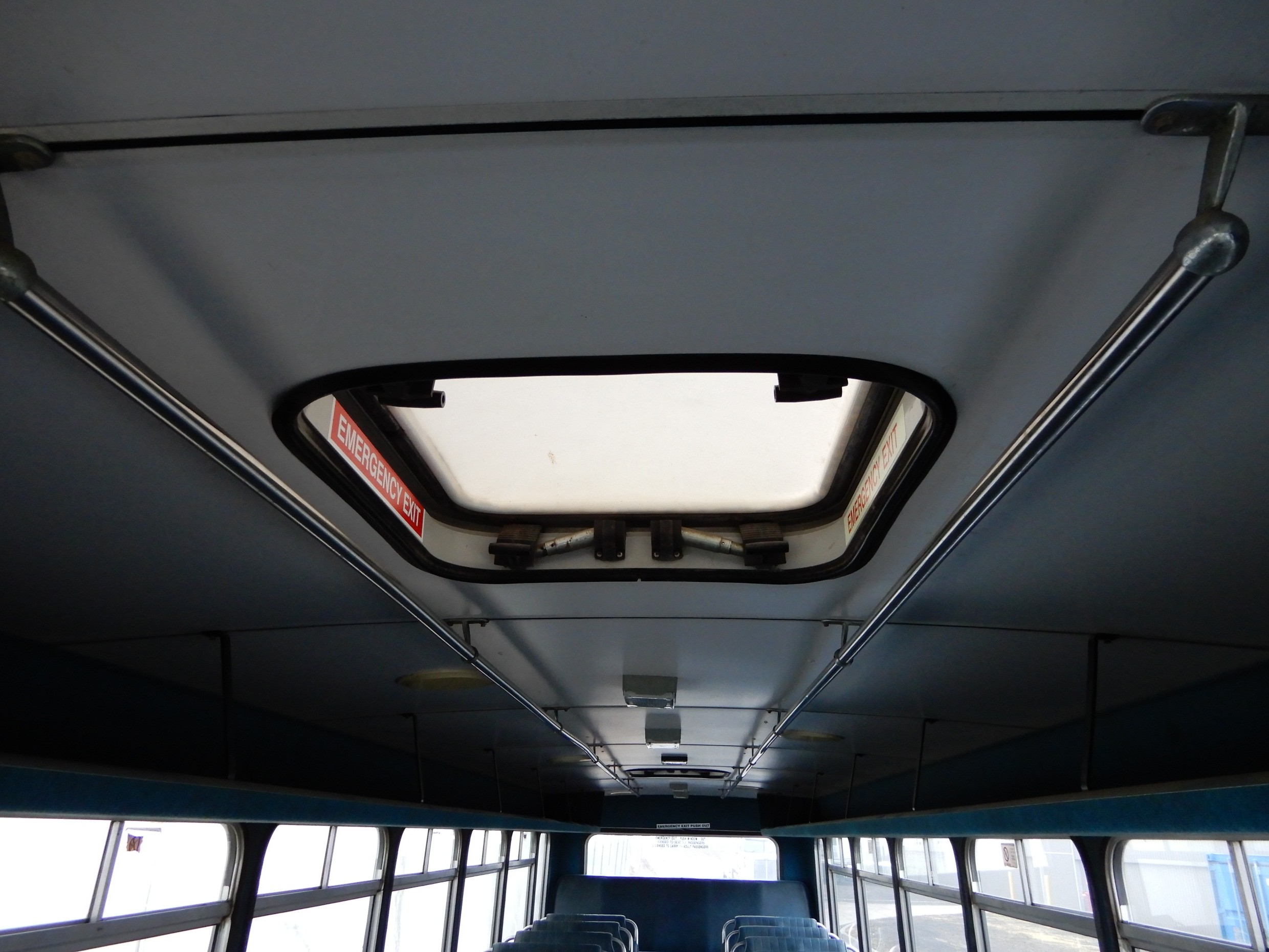 1990 HINO VOLGREN MANUAL BUS