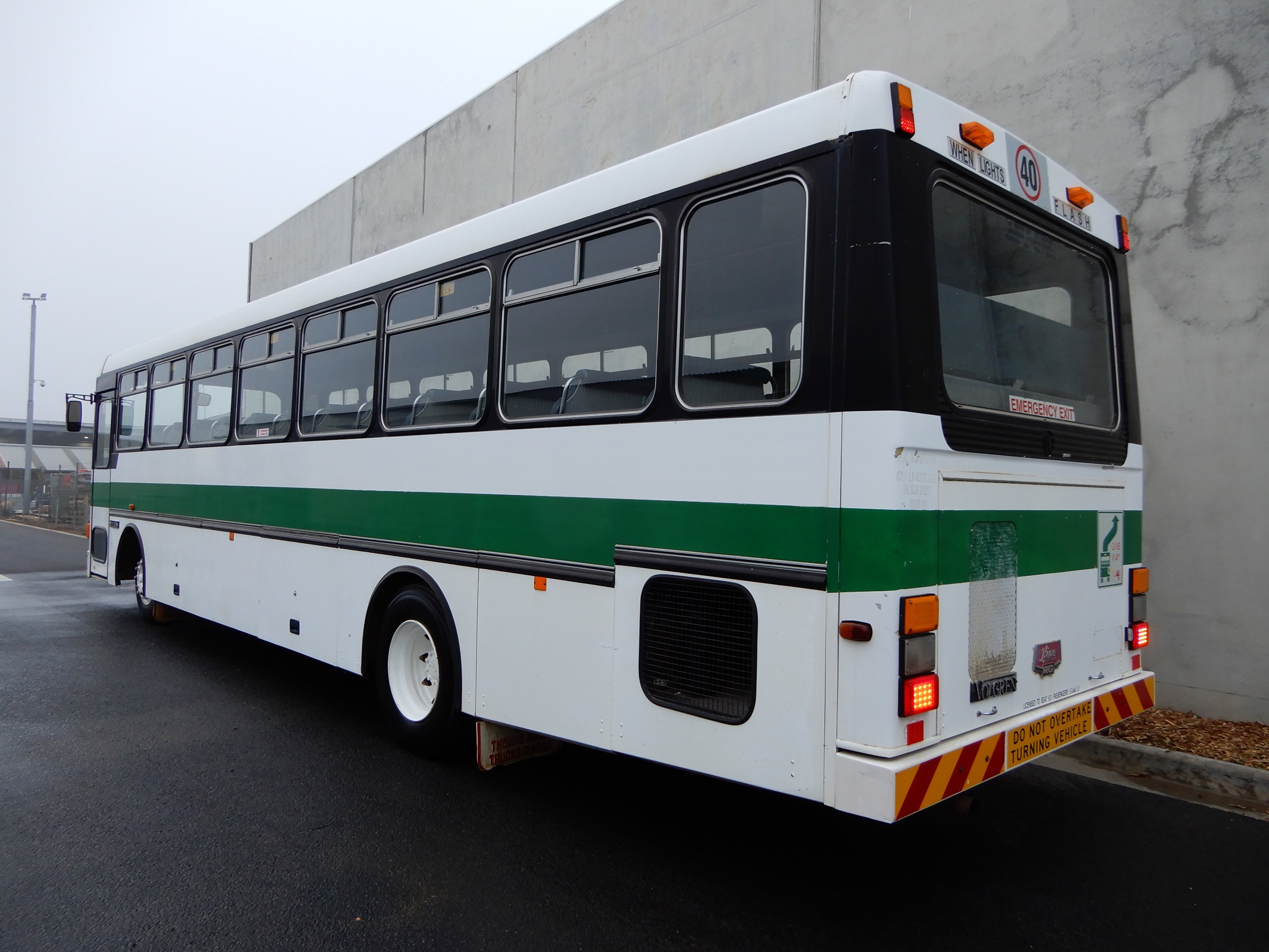 1990 HINO VOLGREN MANUAL BUS