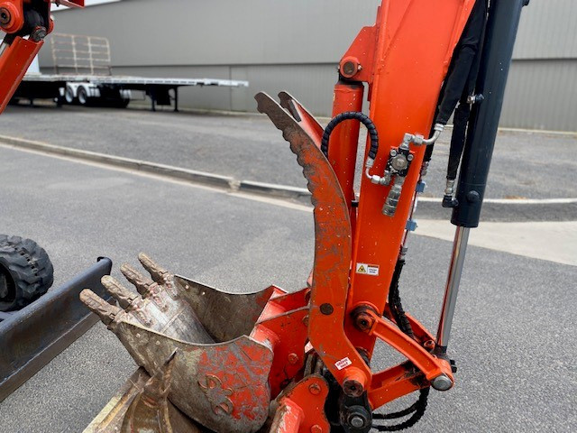 2002 ISUZU NKR200 NKR200 Truck