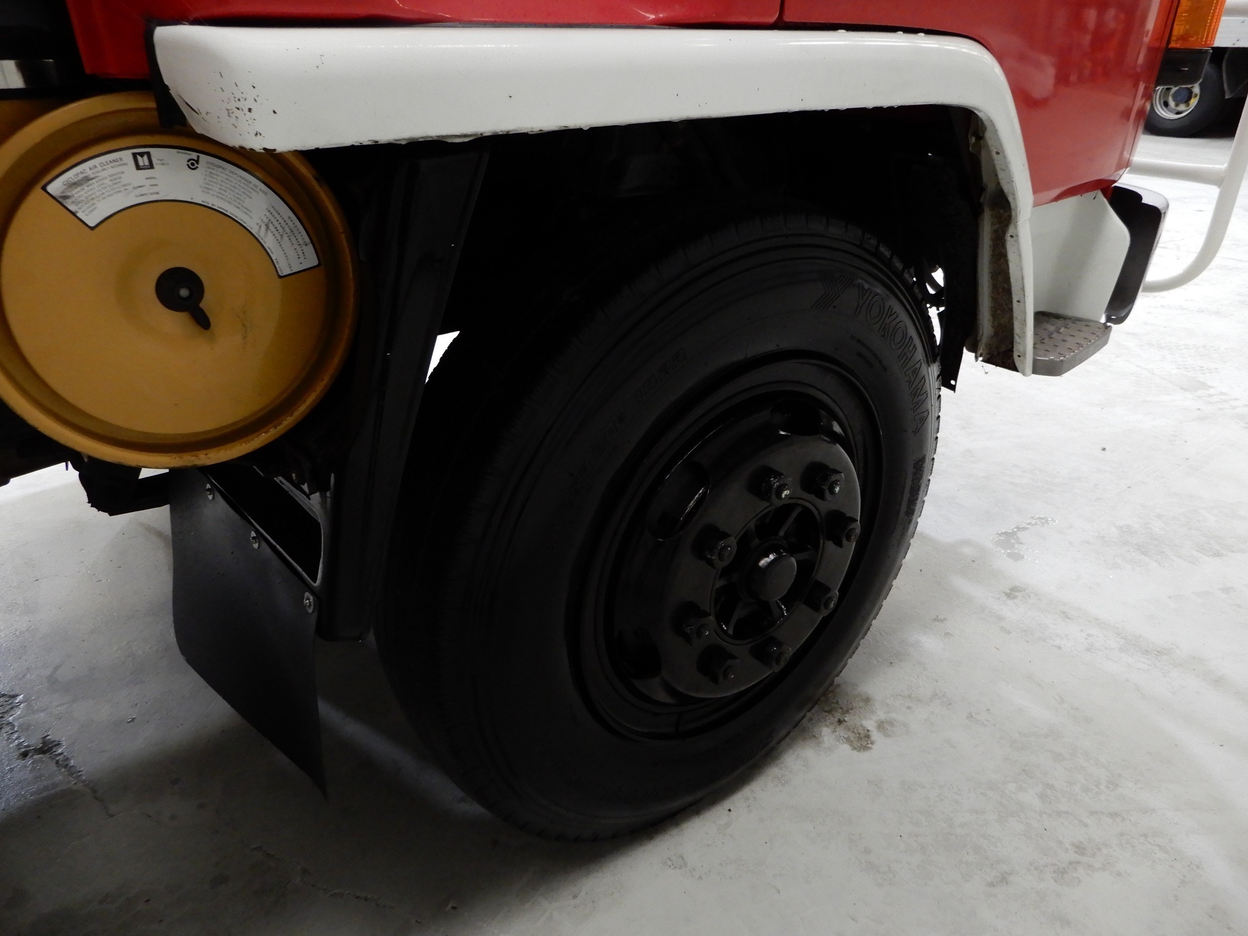 1989 ISUZU FSR MANUAL FIRE TRUCK