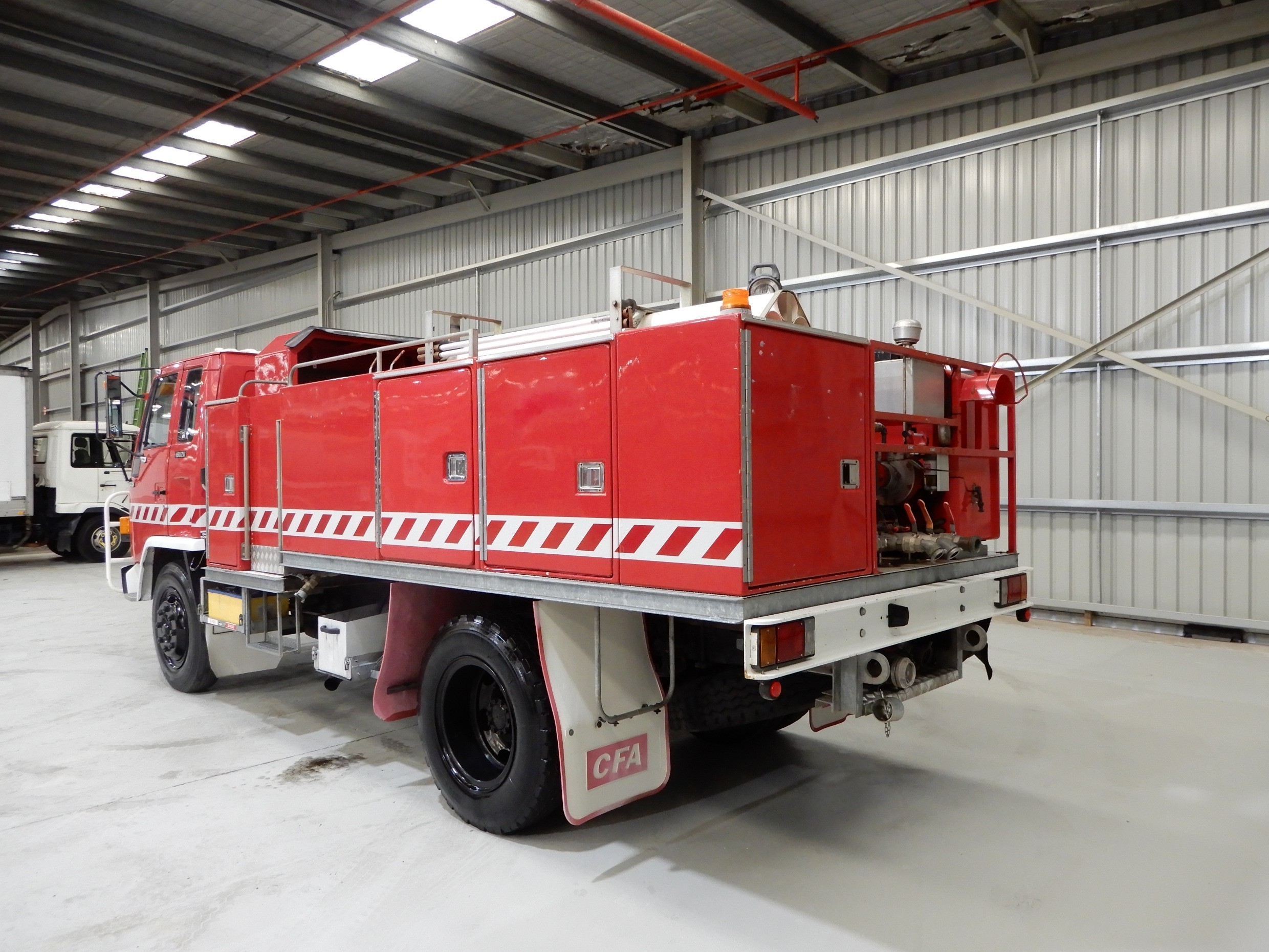 1989 ISUZU FSR MANUAL FIRE TRUCK