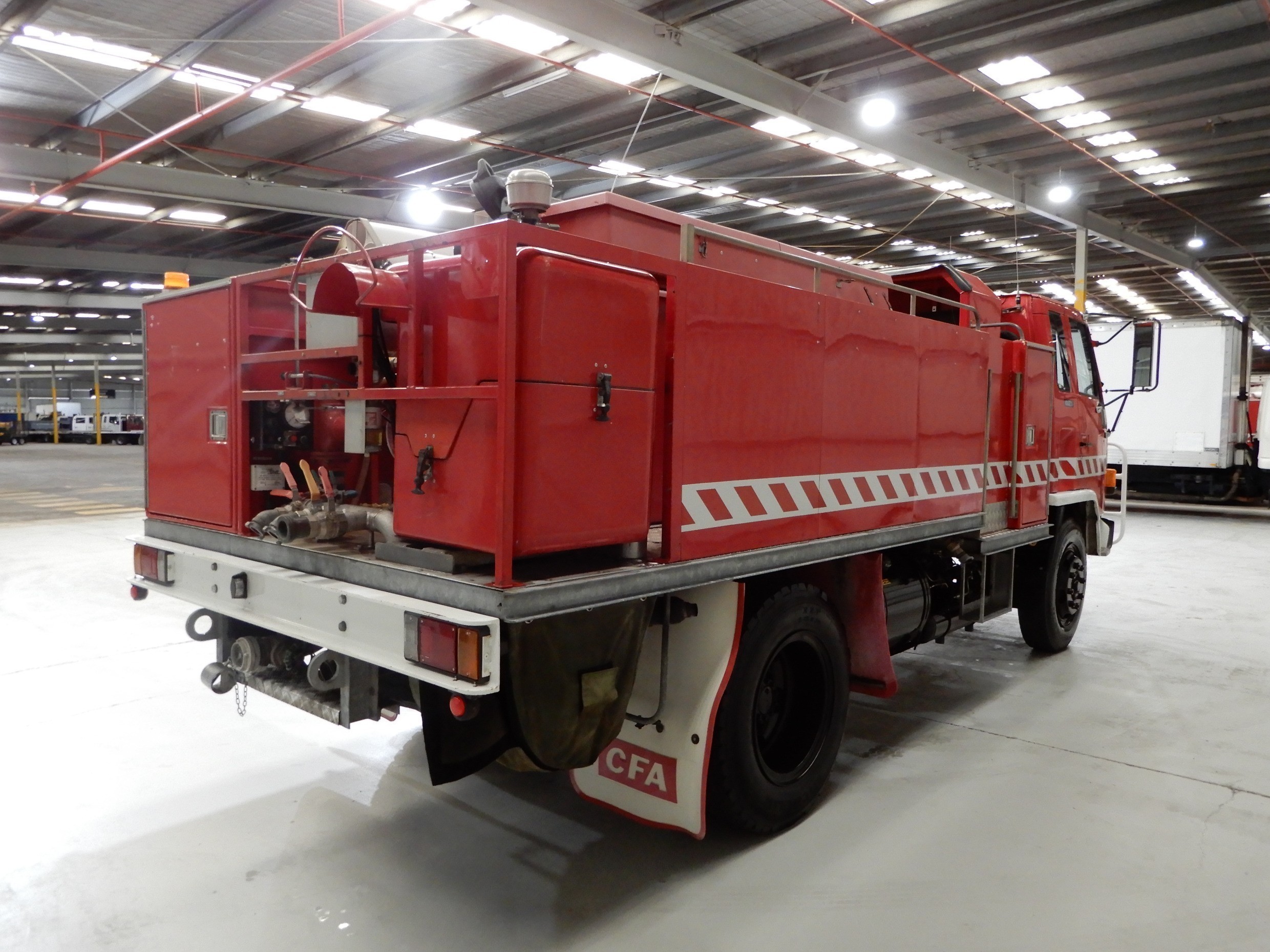 1989 ISUZU FSR MANUAL FIRE TRUCK