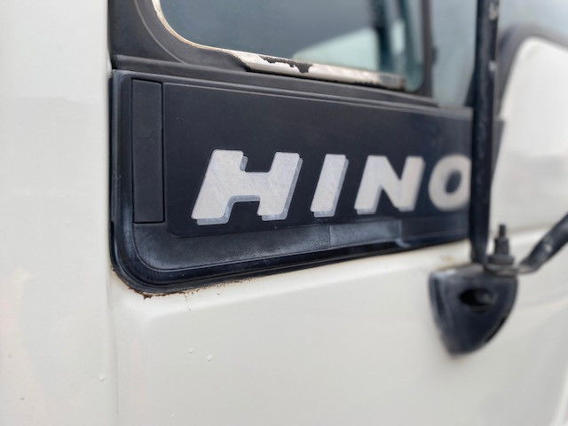 1993 HINO FE RAVEN TIPPER