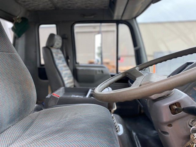 1993 HINO FE RAVEN TIPPER