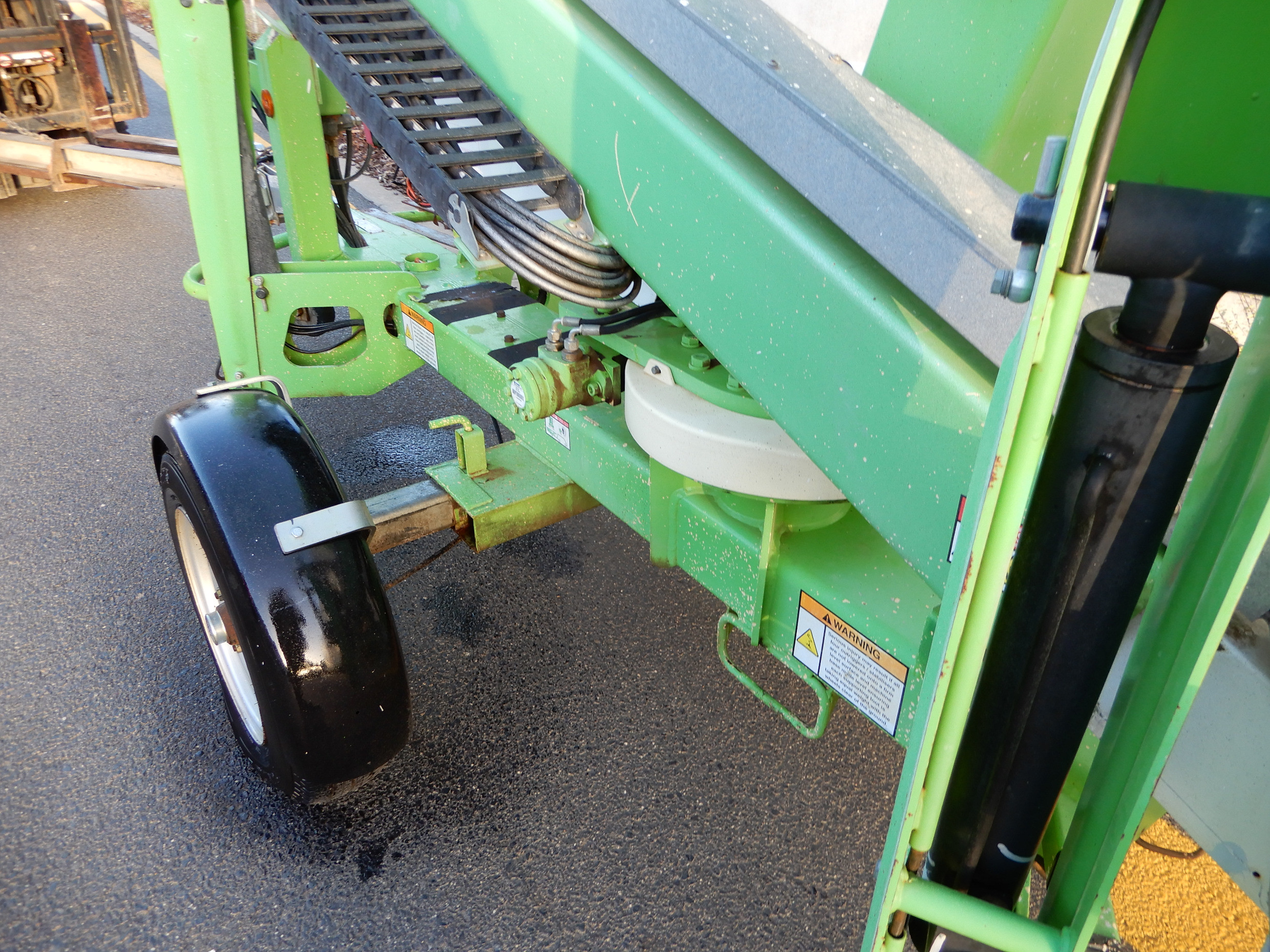 2008 NIFTY 120TPE BOOM LIFT