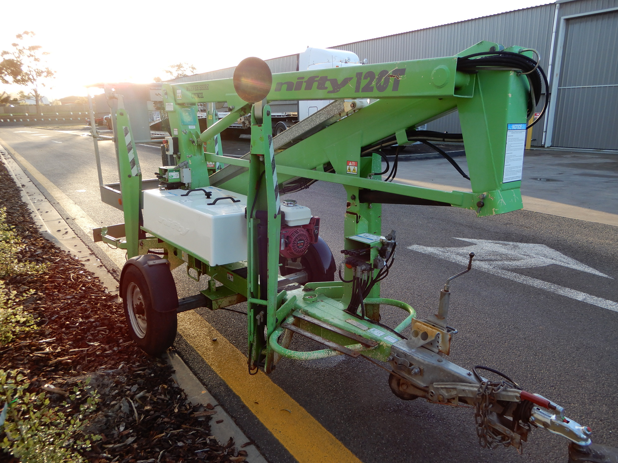 2008 NIFTY 120TPE BOOM LIFT