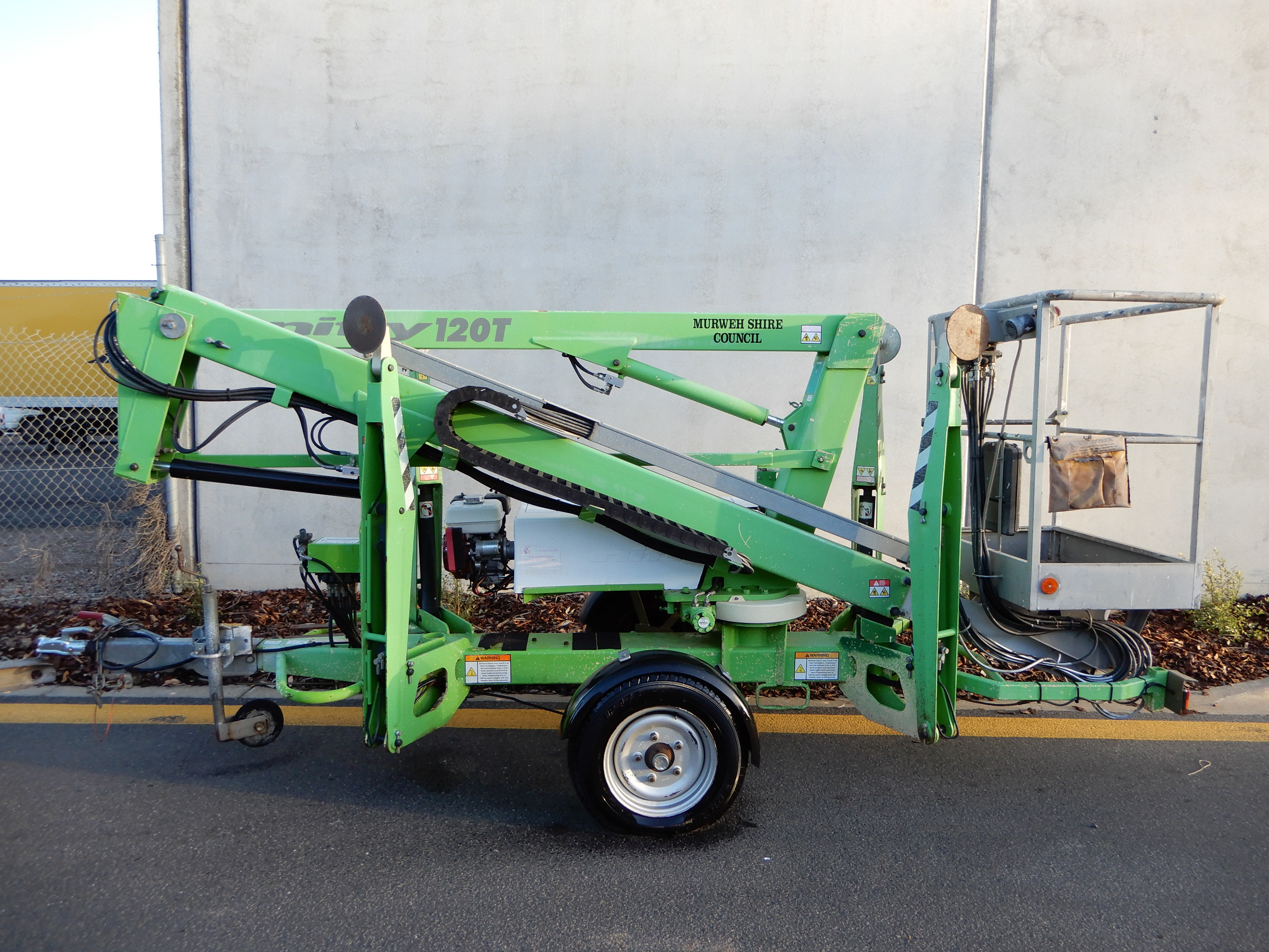 2008 NIFTY 120TPE BOOM LIFT