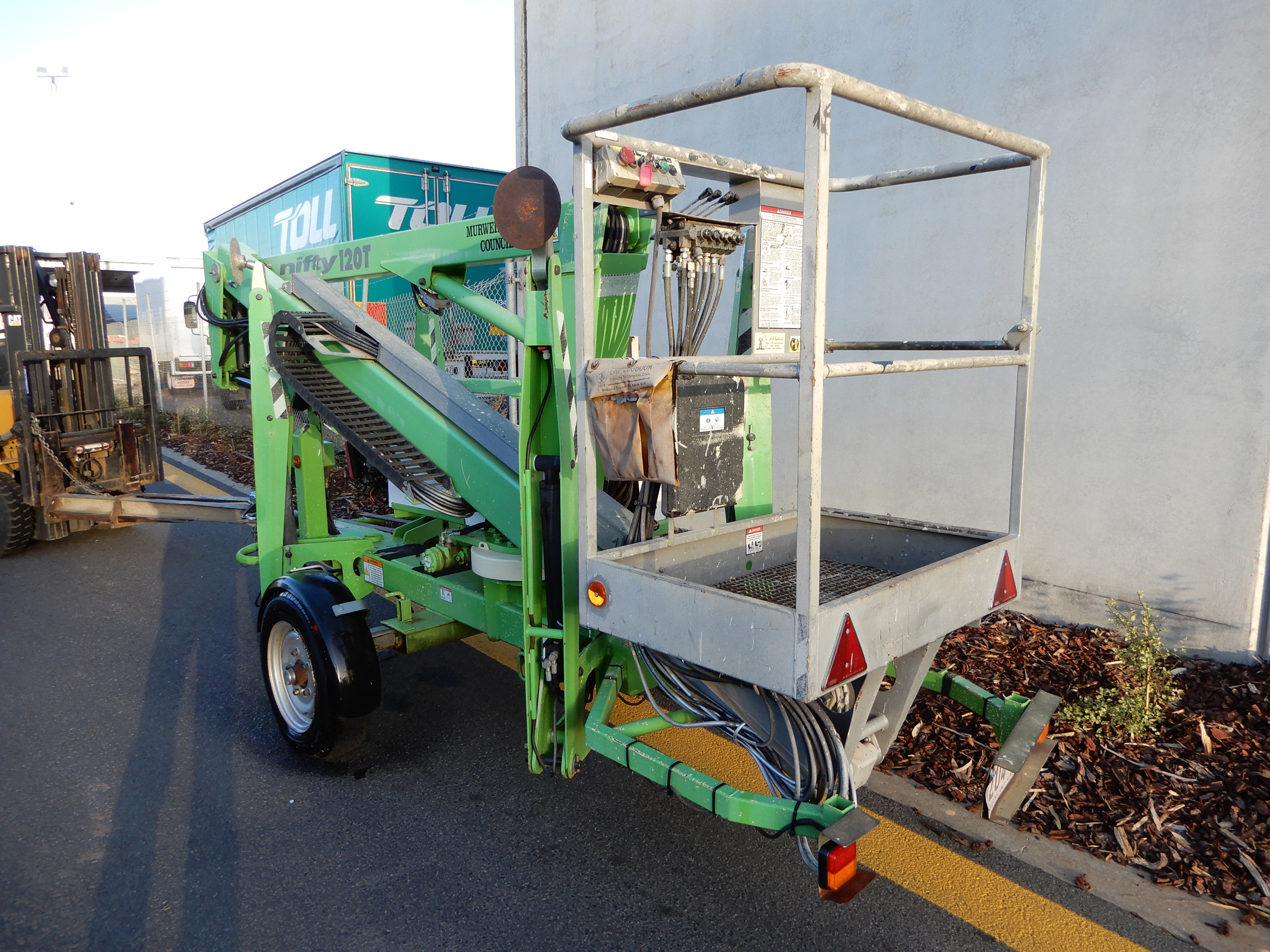 2008 NIFTY 120TPE BOOM LIFT