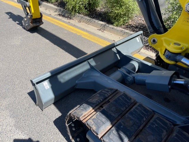 2016 WACKER NEUSON 6003RD EXCAVATOR