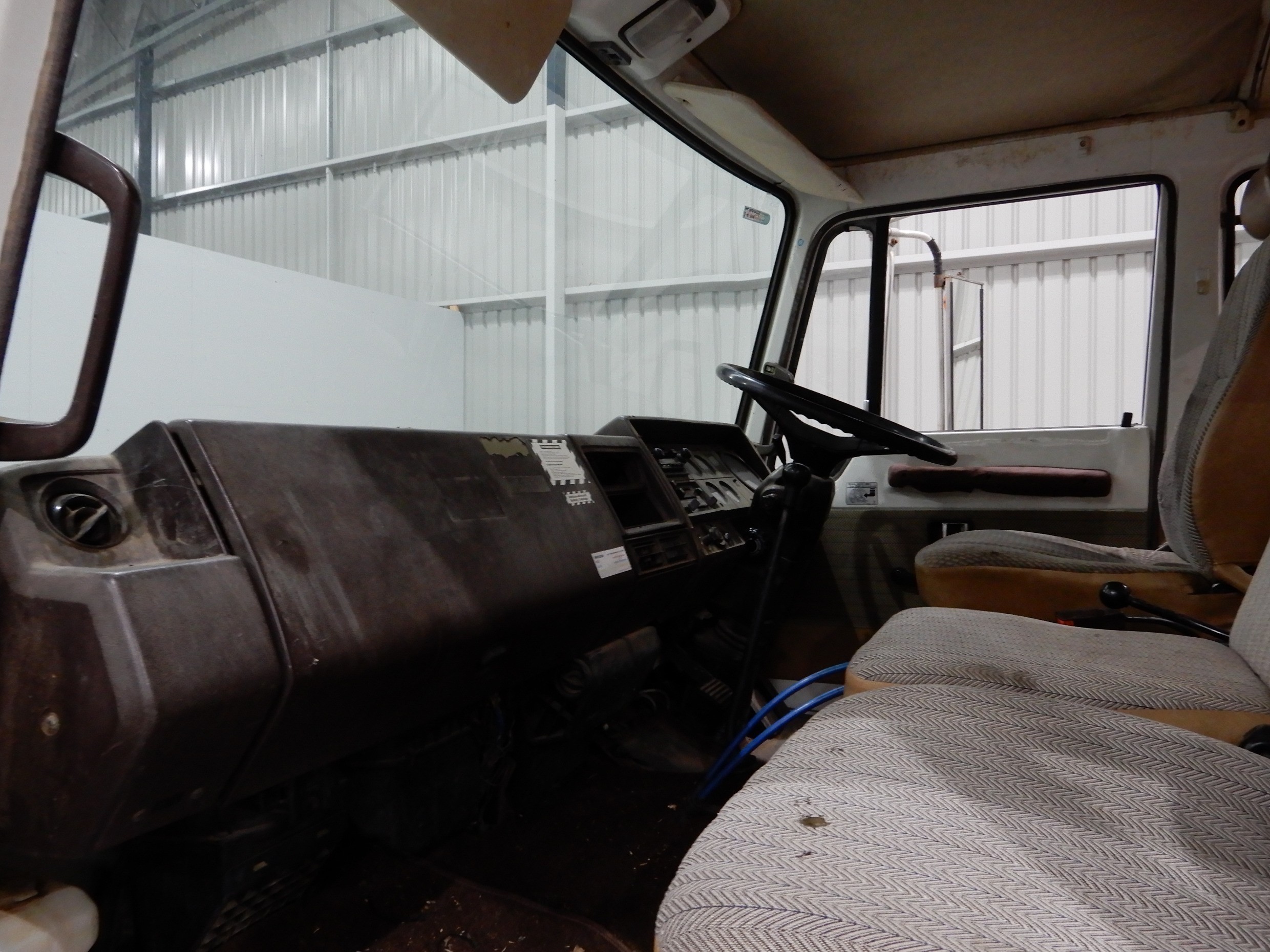 1984 HINO GT 17/OSPREY/RANGER FIRE TRUCK