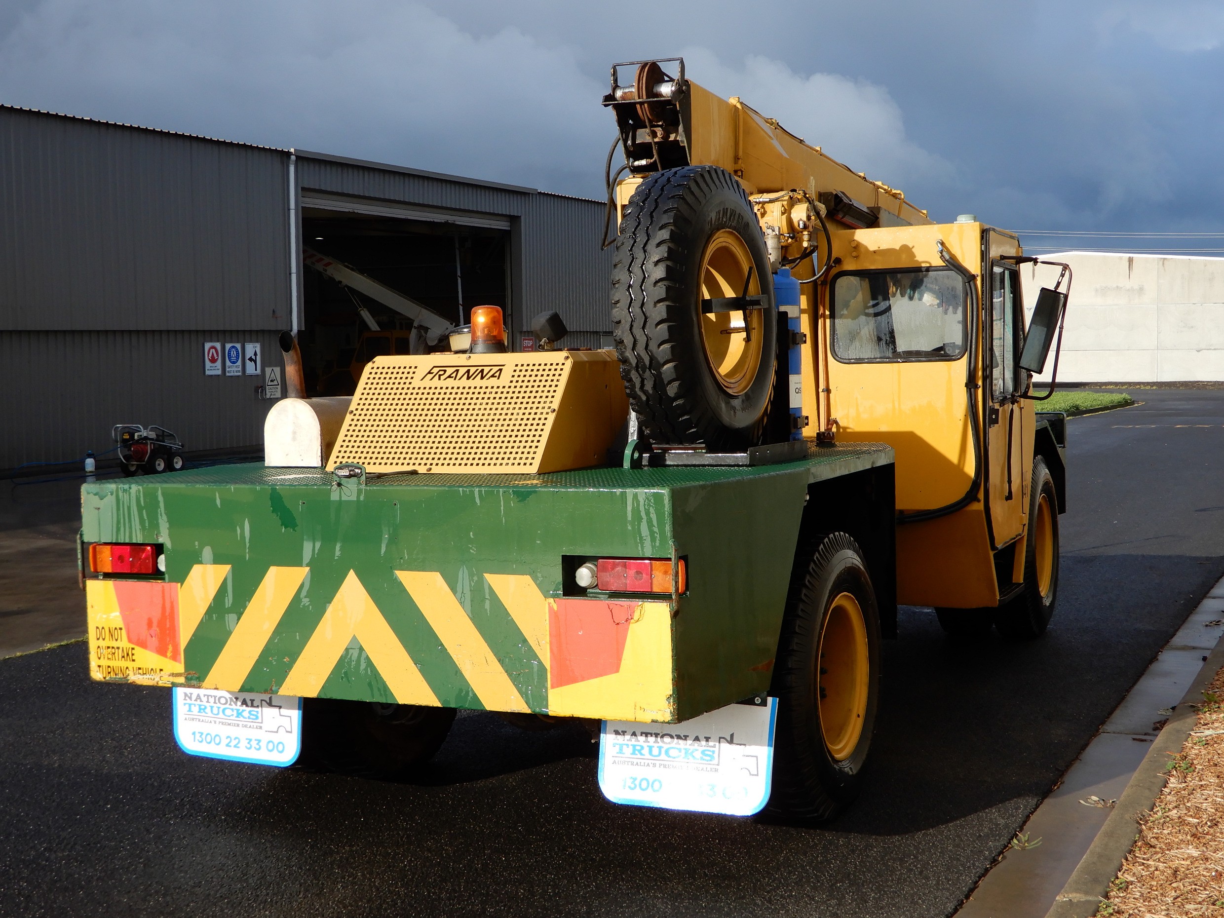2008 FRANNA MAC 14 CRANE TRUCK
