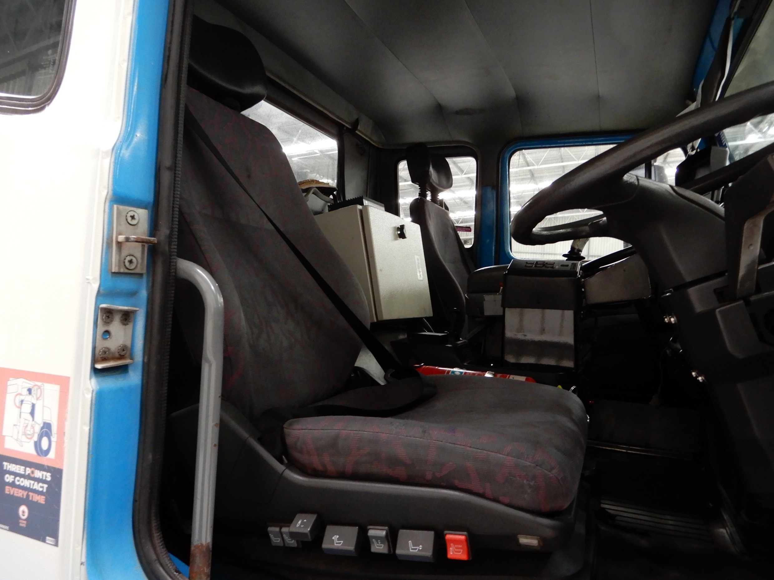 2006 IVECO ACCO 2350G GARBAGE TRUCK