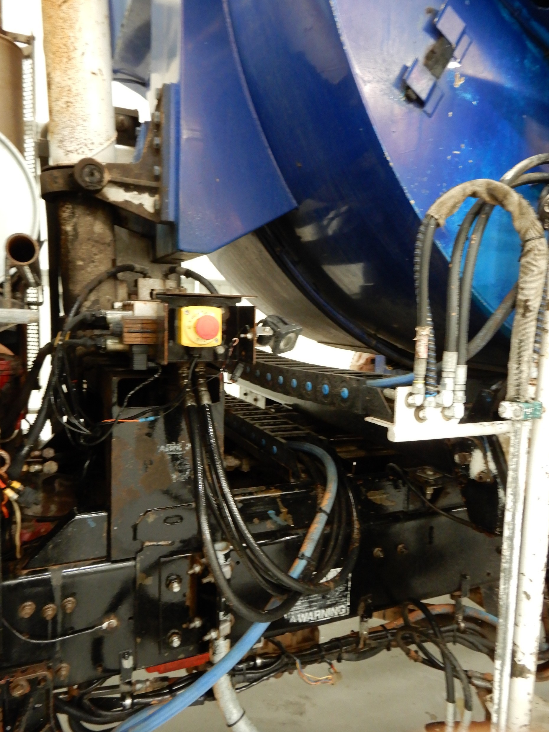 2006 IVECO ACCO 2350G GARBAGE TRUCK