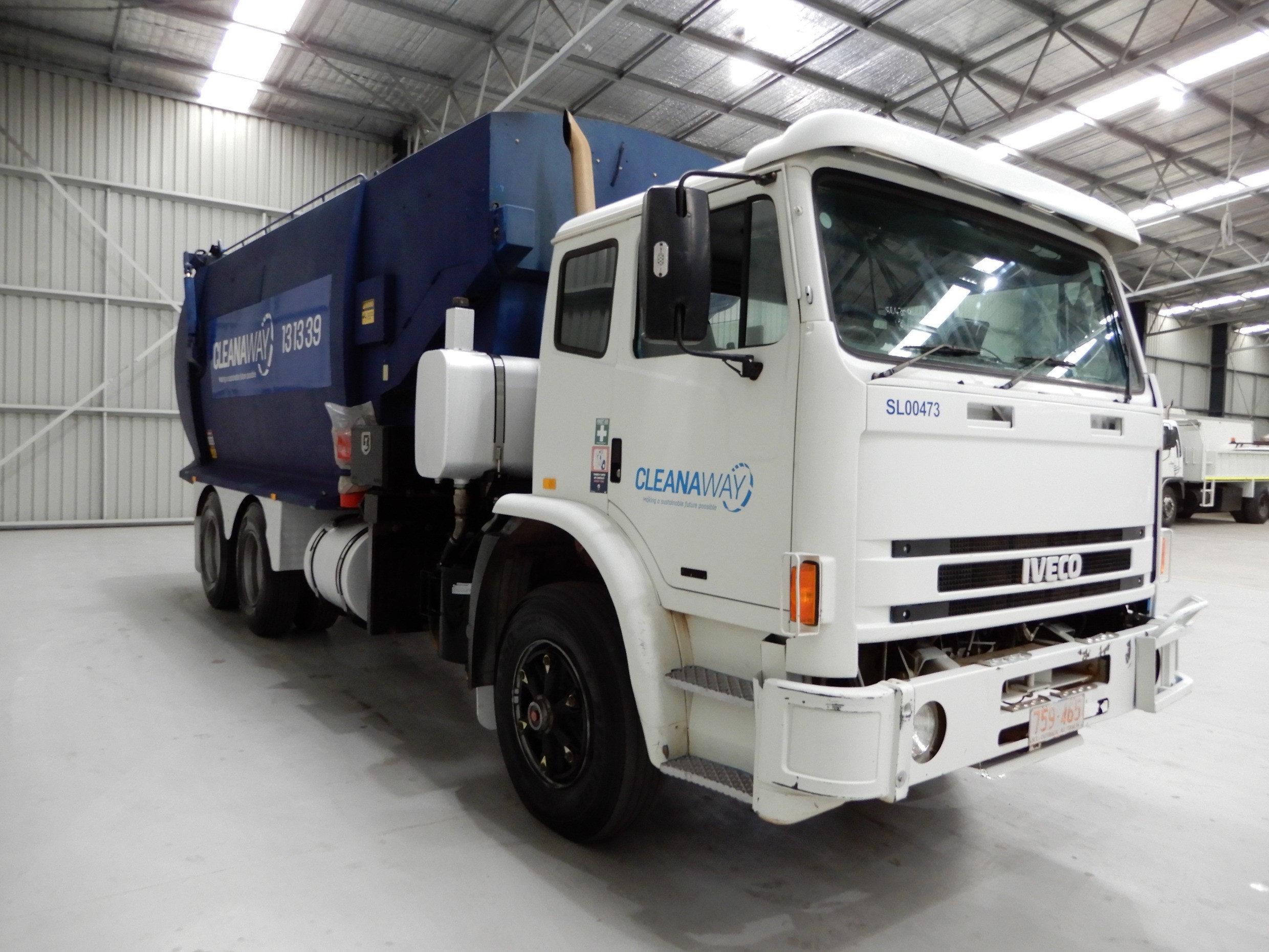 2006 IVECO ACCO 2350G 6x4 GARBAGE TRUCK