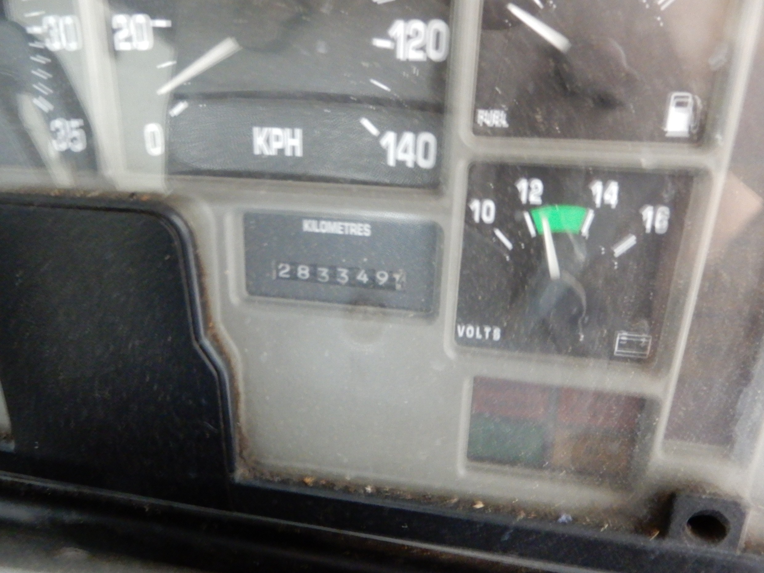 2006 IVECO ACCO 2350G 6x4 GARBAGE TRUCK