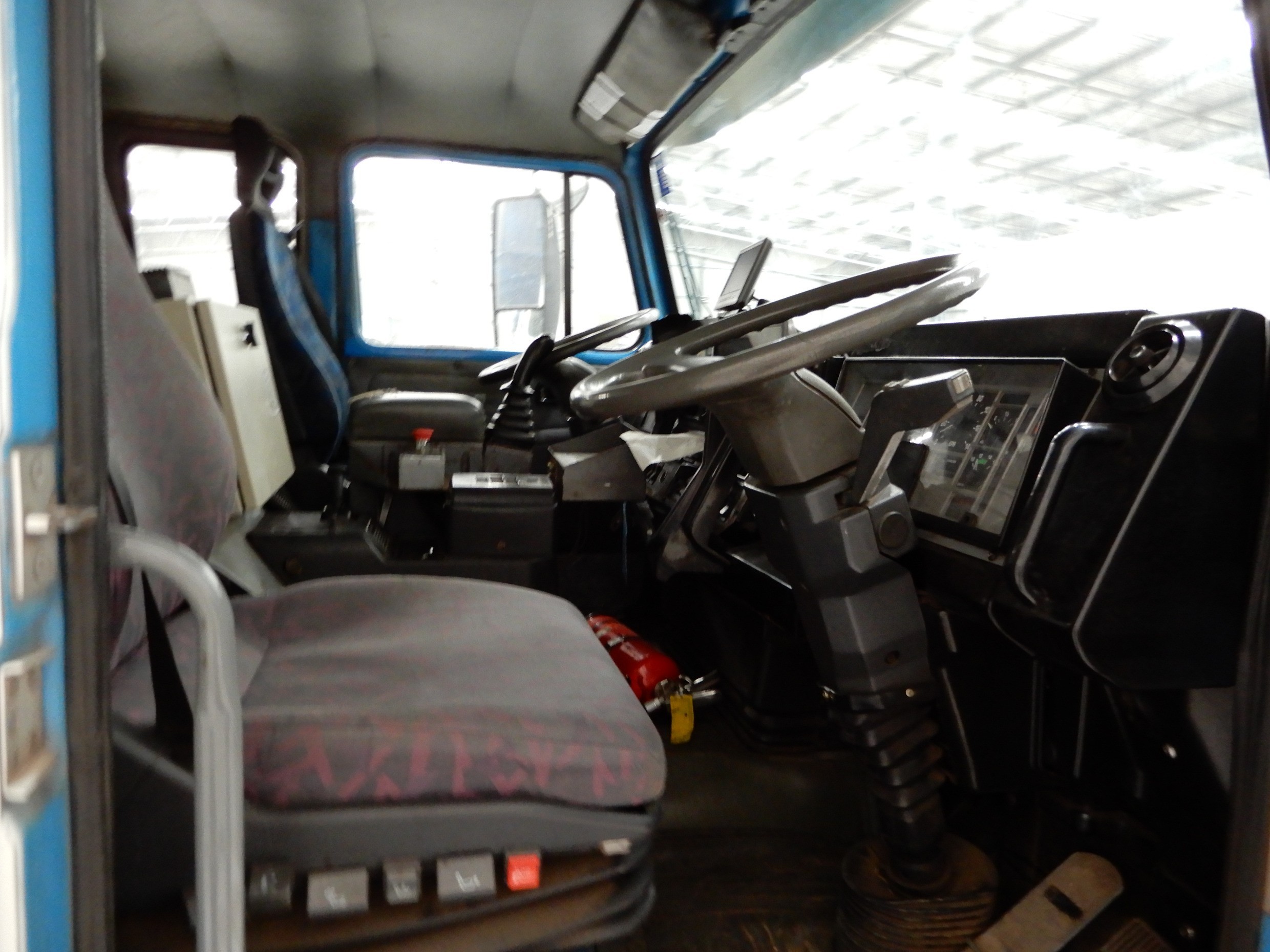 2006 IVECO ACCO 2350G 6x4 GARBAGE TRUCK