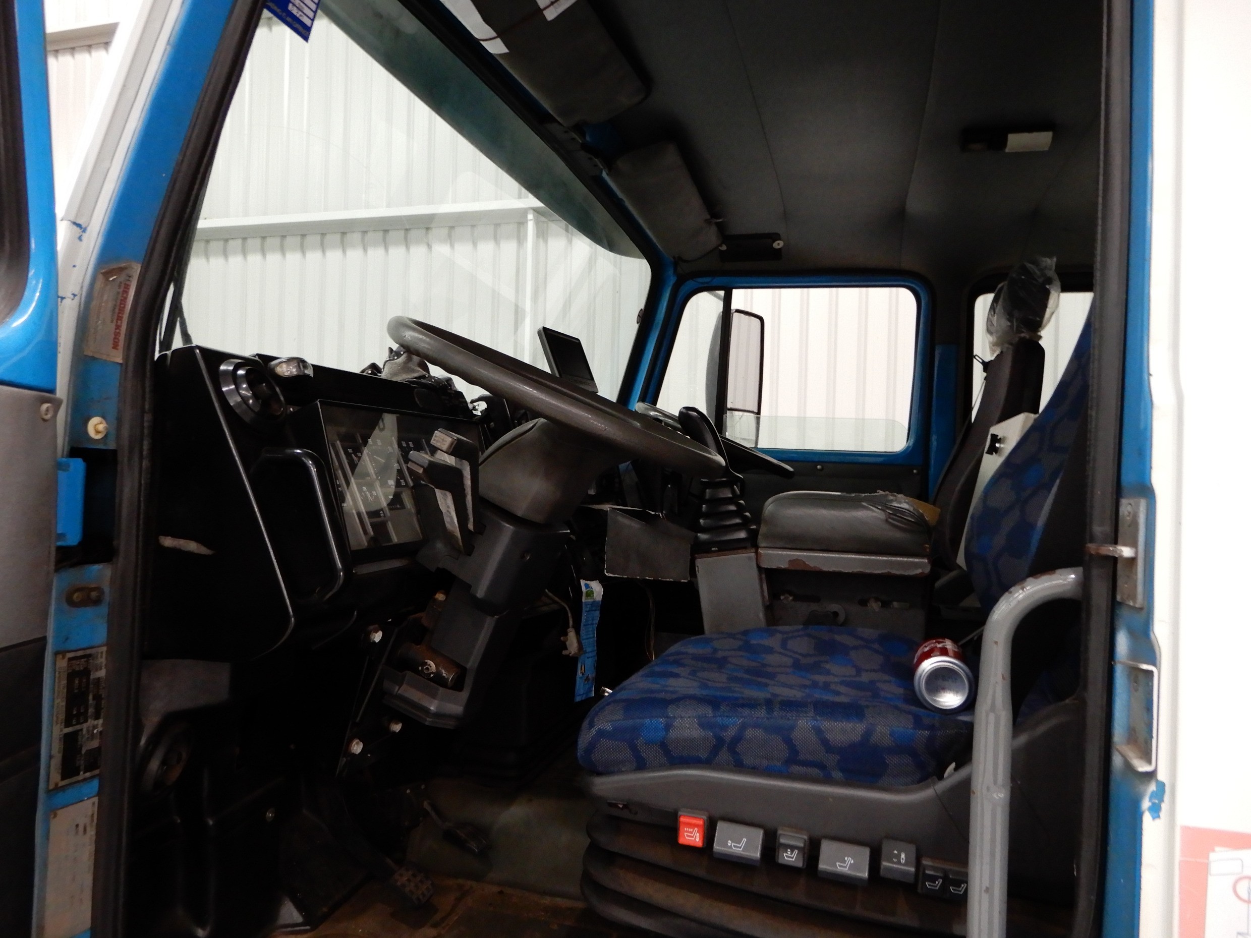 2006 IVECO ACCO 2350G 6x4 GARBAGE TRUCK
