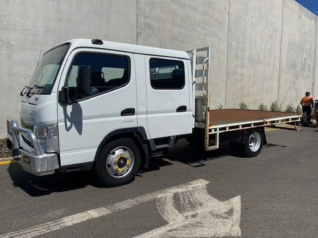 2012 FUSO CANTER TRUCK TRAY