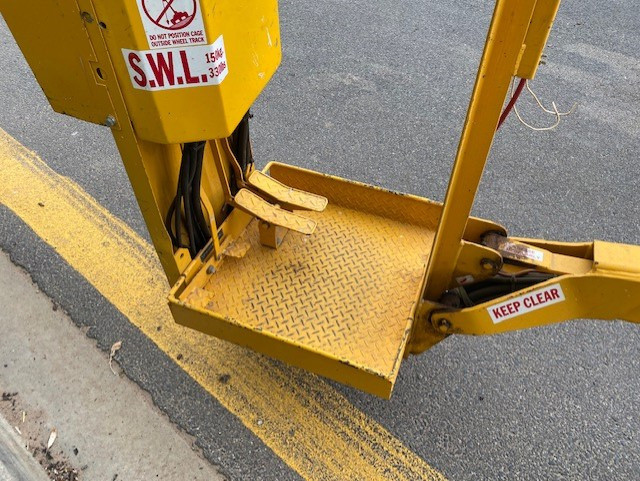1999 AFRON PA650 BOOM LIFT
