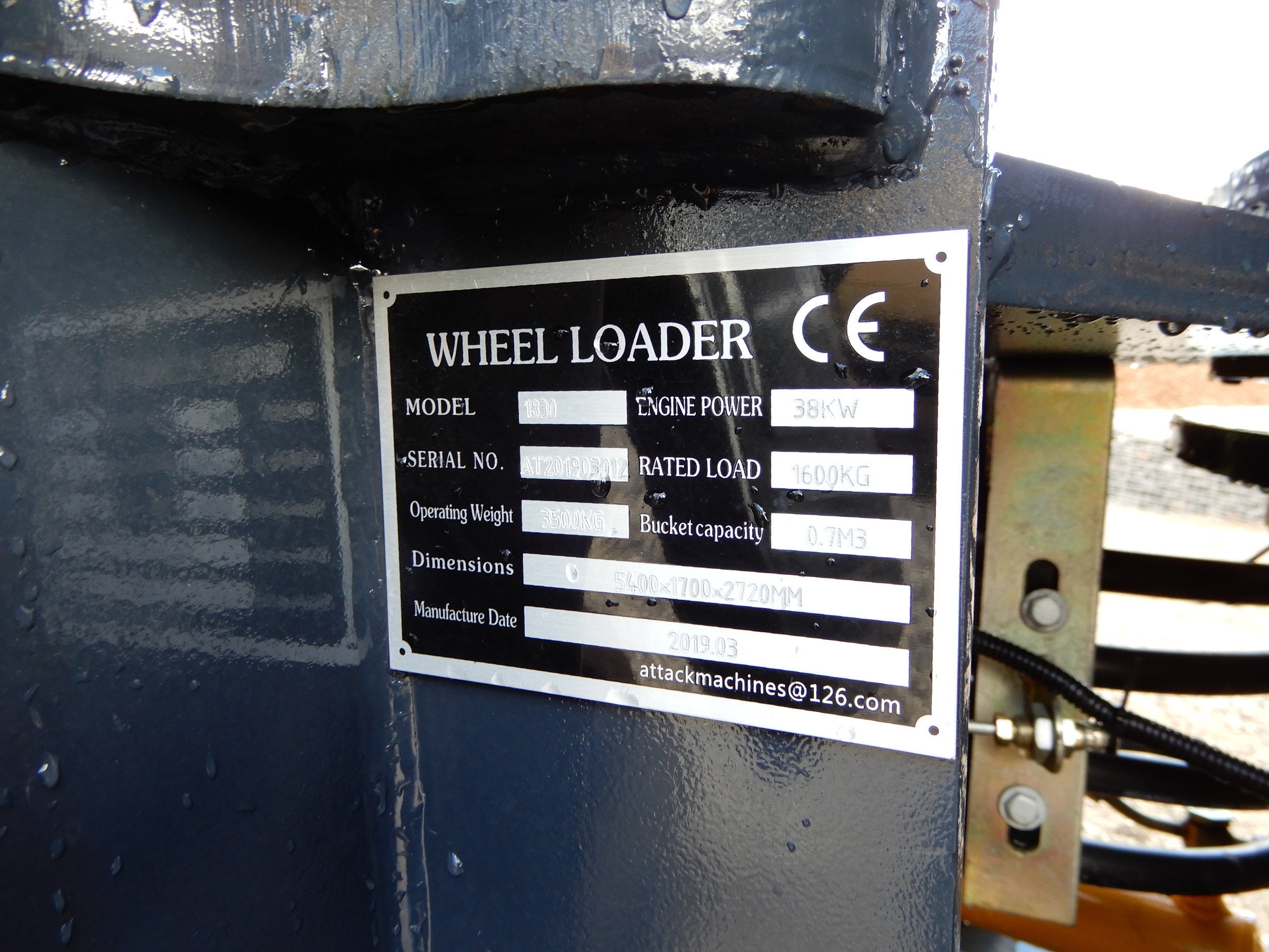 2019 ATTACK 1830 LOADER