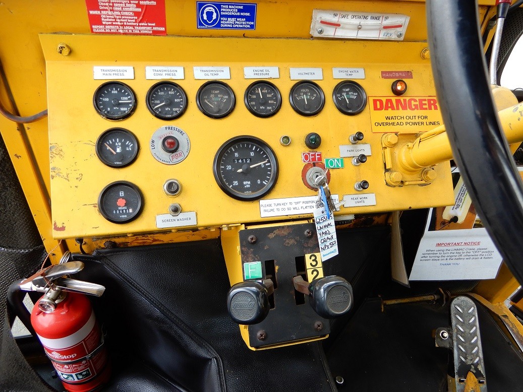 1986 LINMAC BHB MOUNTED CRANE TRUCK