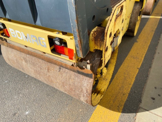 1999 BOMAG BW120AD-3 VIBRATING ROLLER