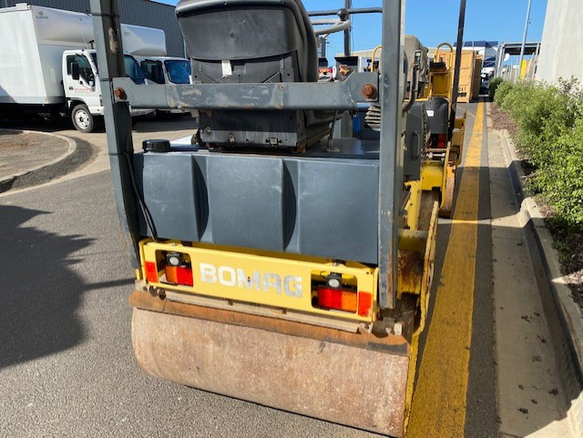 1999 BOMAG BW120AD-3 VIBRATING ROLLER