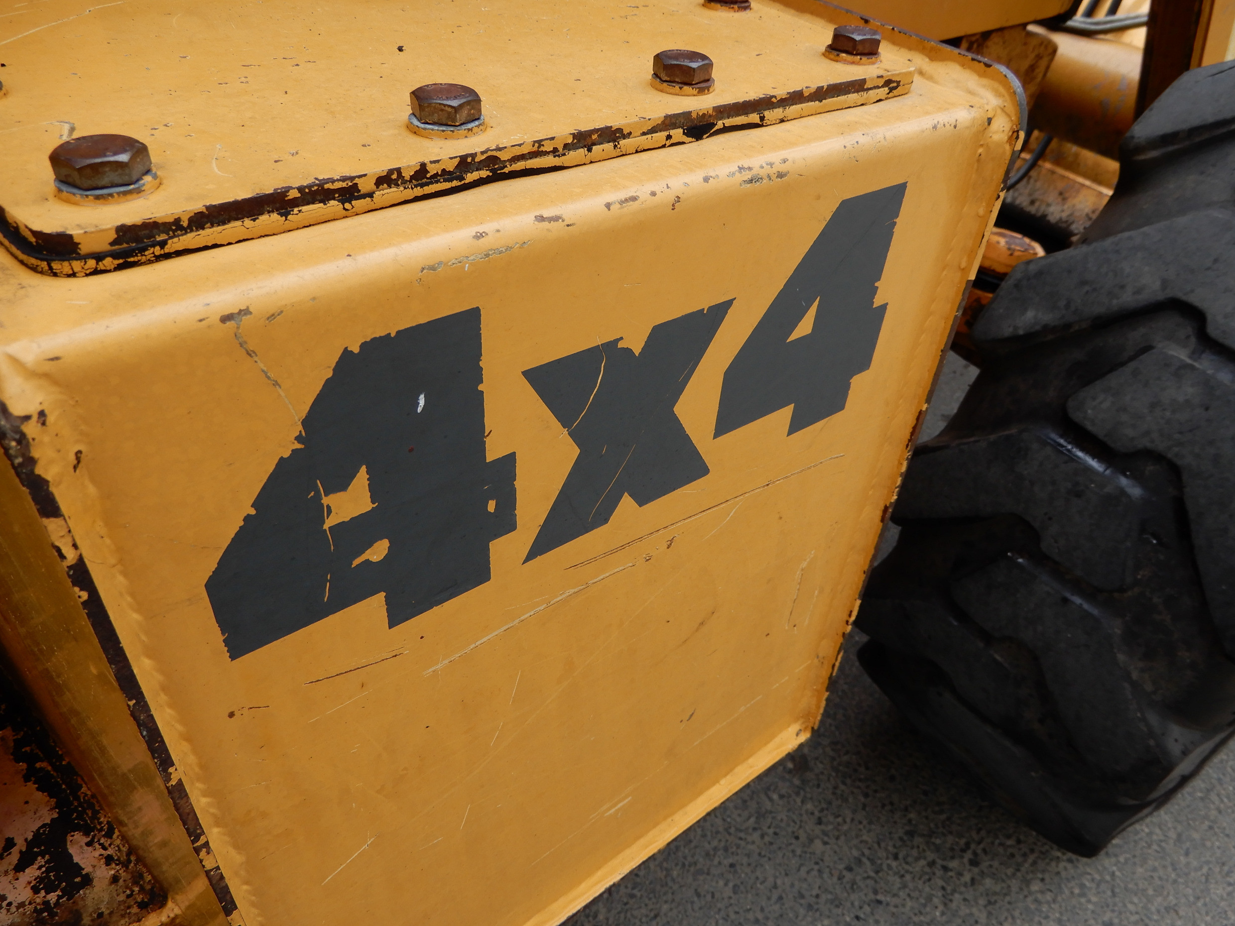 2001 CASE 580L BACKHOE LOADER