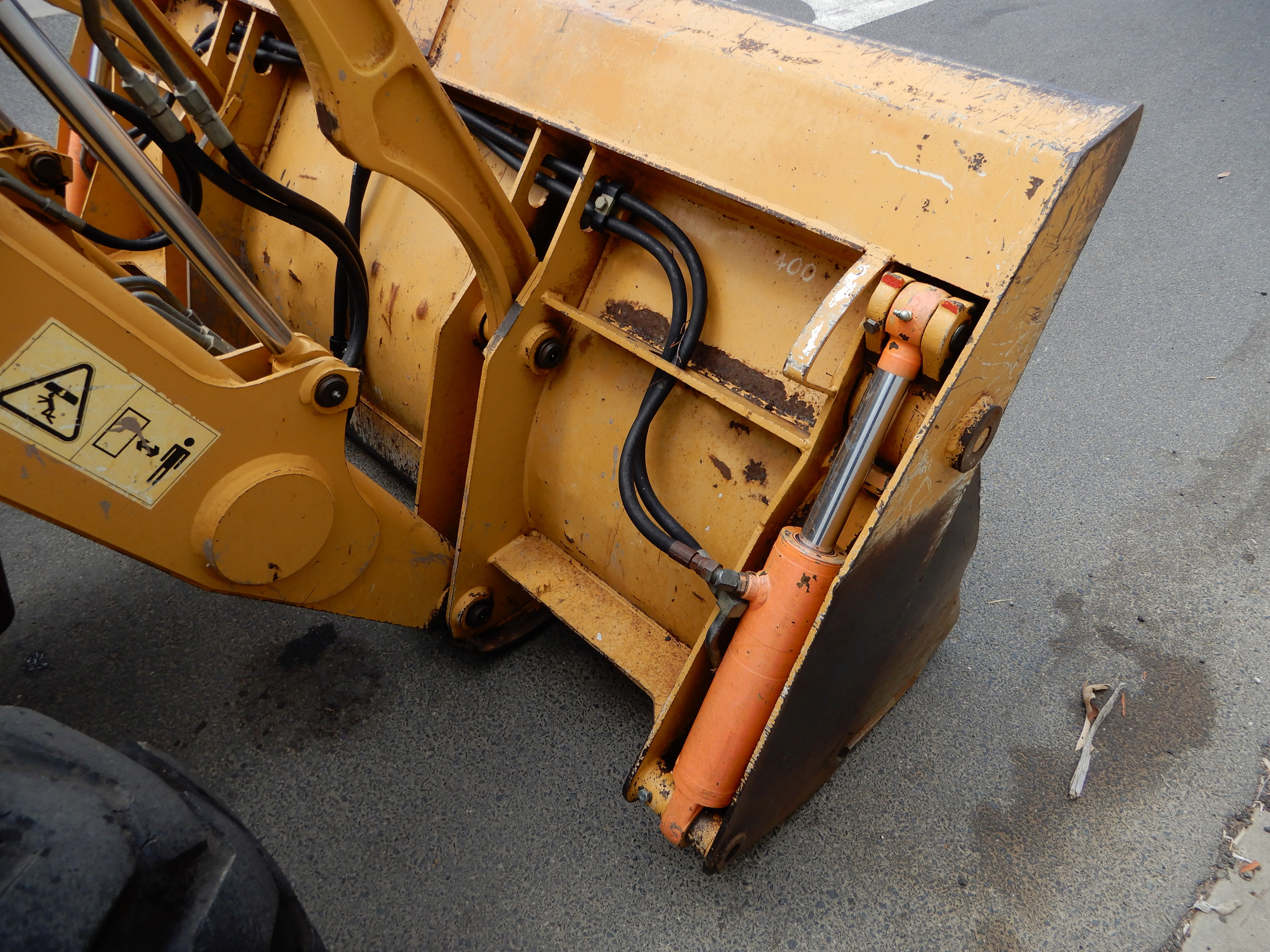 2001 CASE 580L BACKHOE LOADER