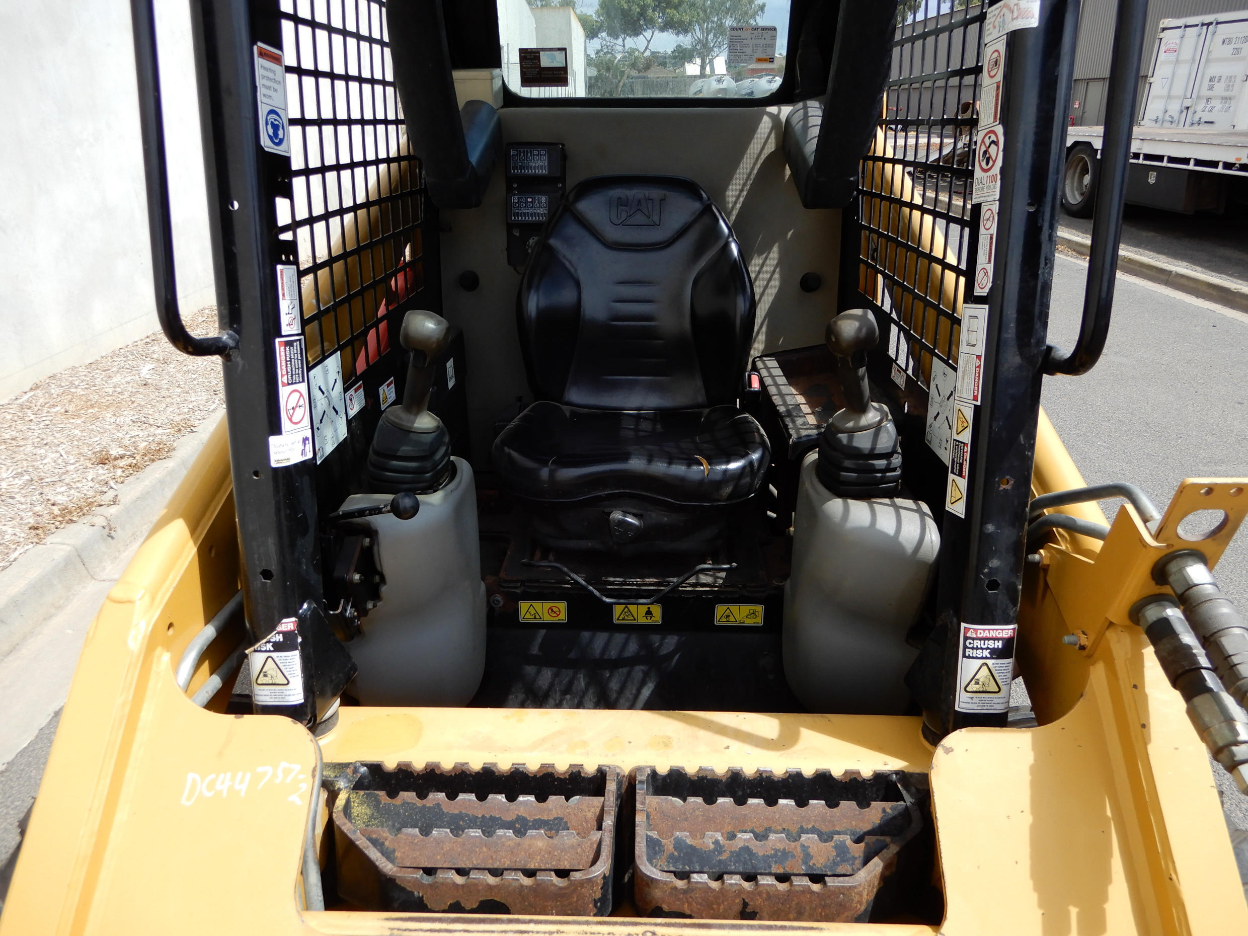 CATERPILLAR 216B LOADER SKID STEER