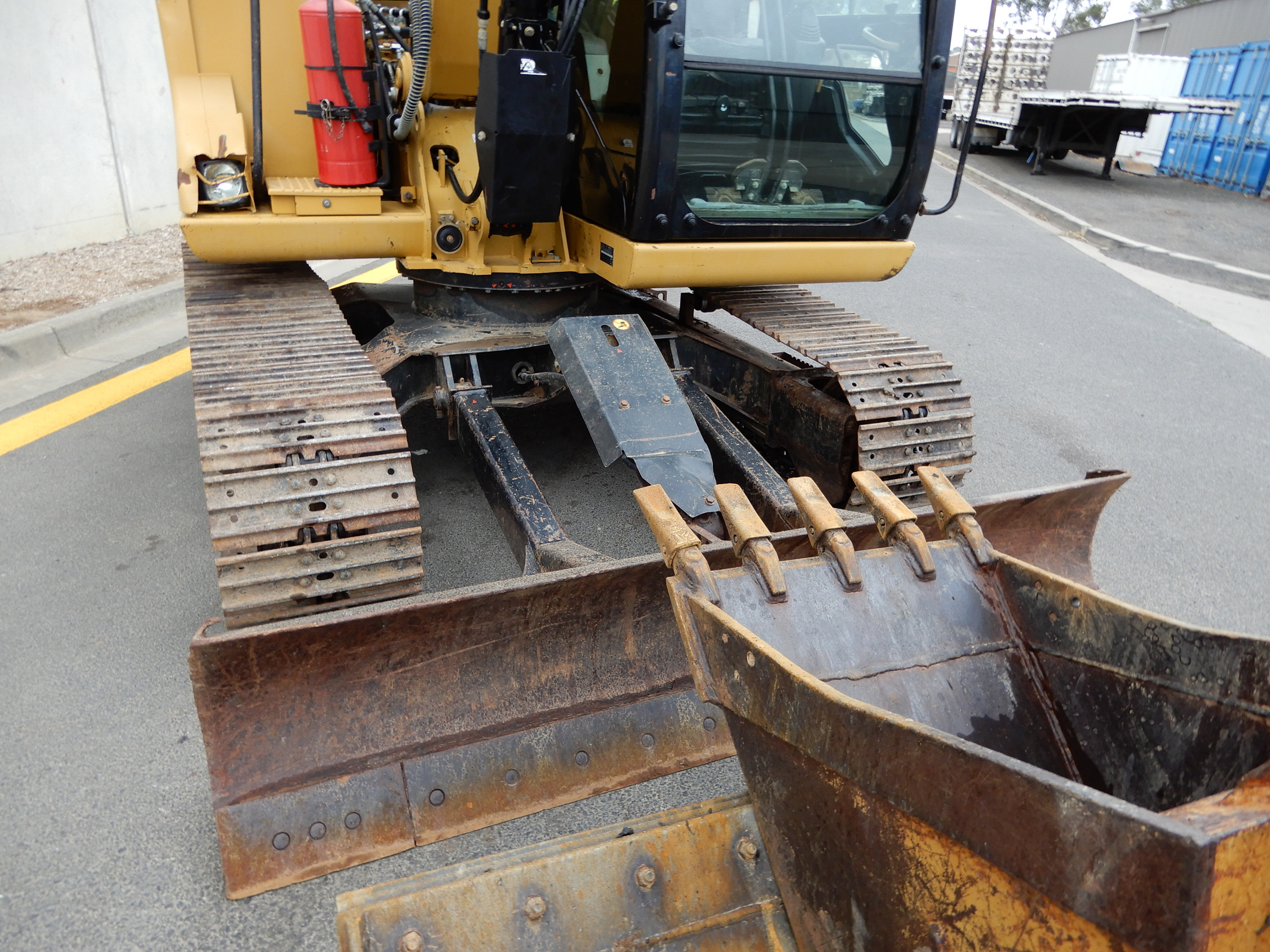 2010 CATERPILLAR 307D EXCAVATOR