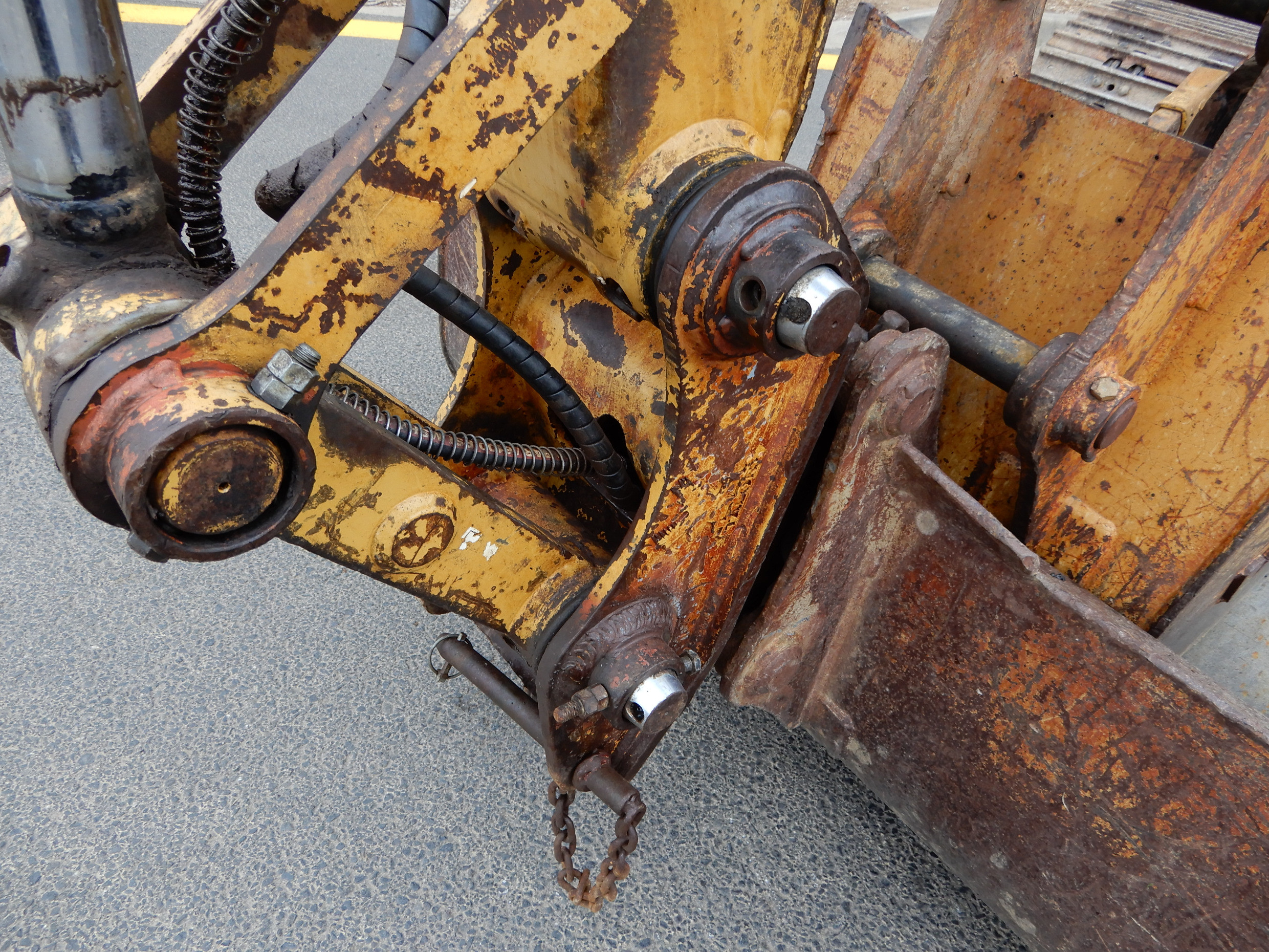 2010 CATERPILLAR 307D EXCAVATOR