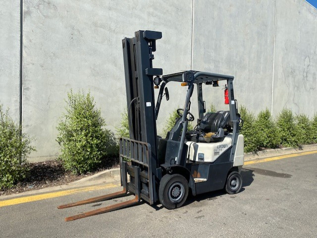 2008 CROWN CG185 LPG / PETROL COUNTERBALANCE FORKLIFT