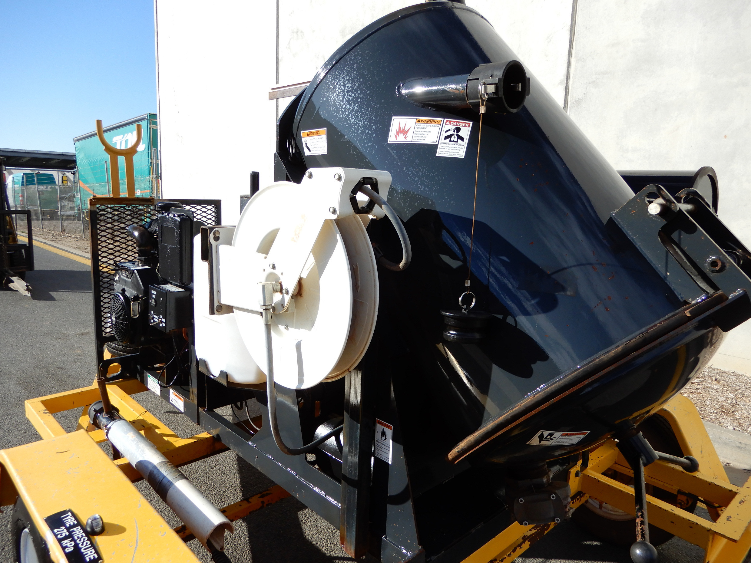 2010 DITCH WITCH DW120 TRENCHING TRENCHER