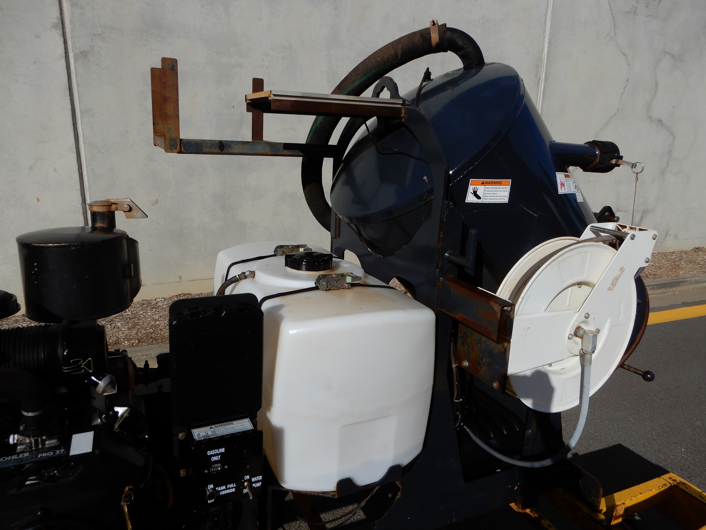2010 DITCH WITCH DW120 TRENCHING TRENCHER