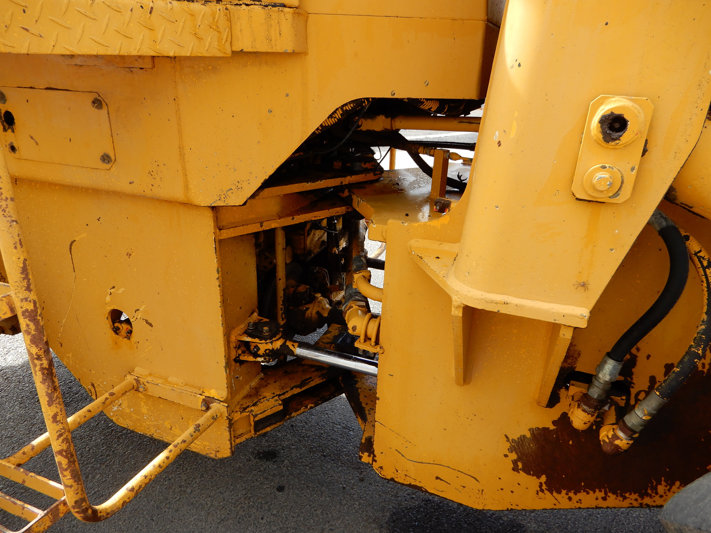 1990 FURUKAWA FL120 LOADER