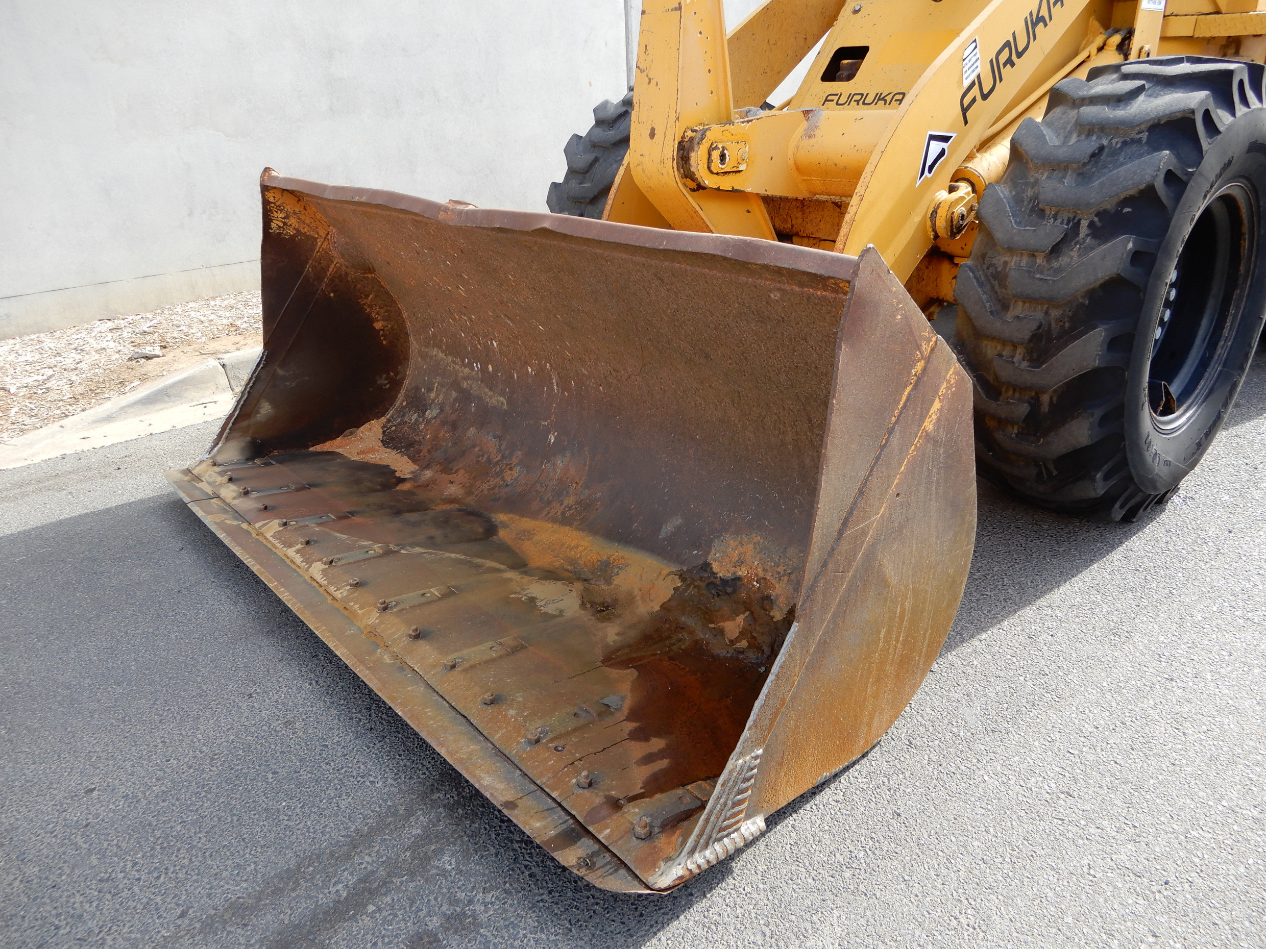 1990 FURUKAWA FL120 LOADER