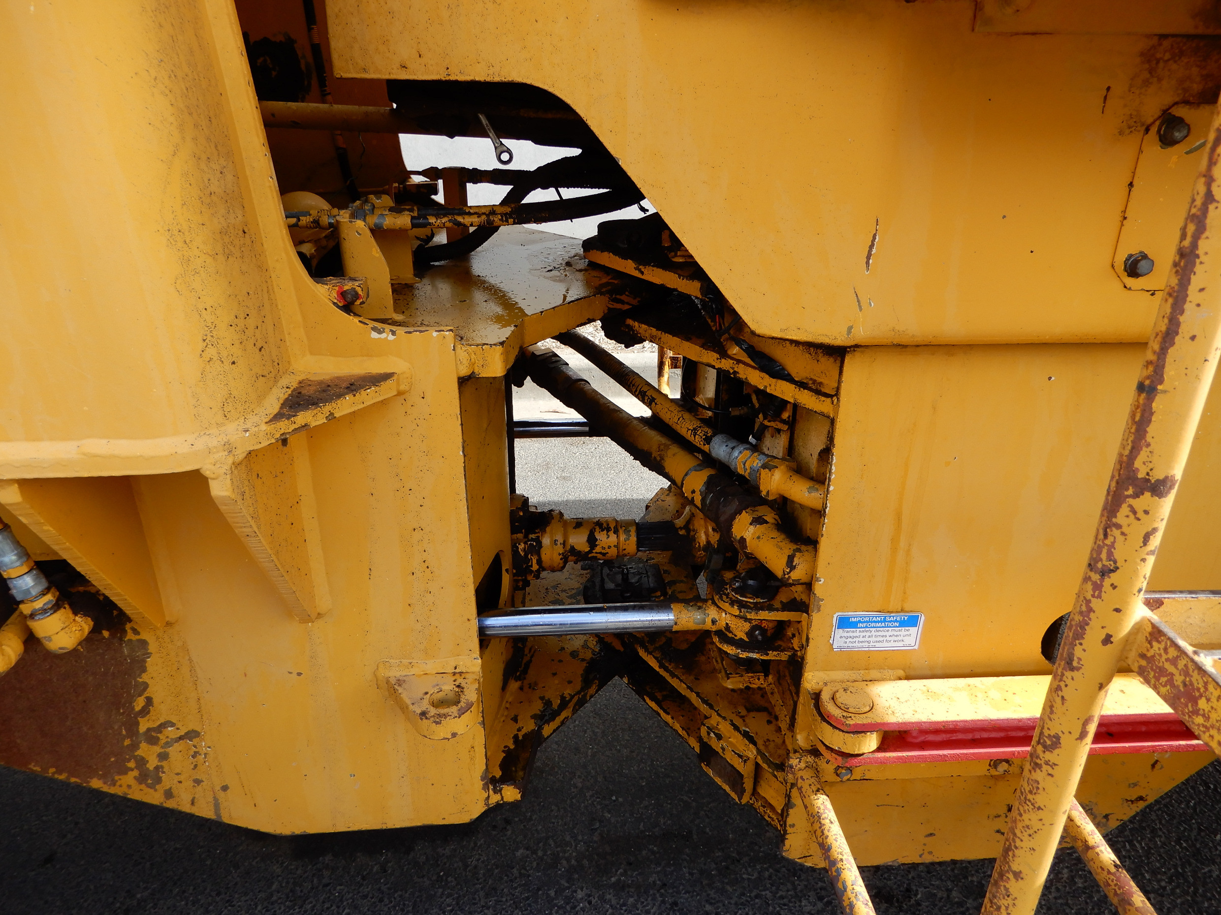 1990 FURUKAWA FL120 LOADER