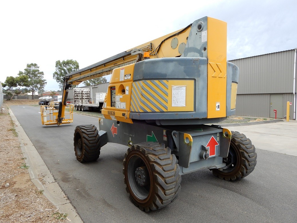 2009 HAULOTTE H28TJX ACCESS & HEIGHT SAFETY BOOM LIFT