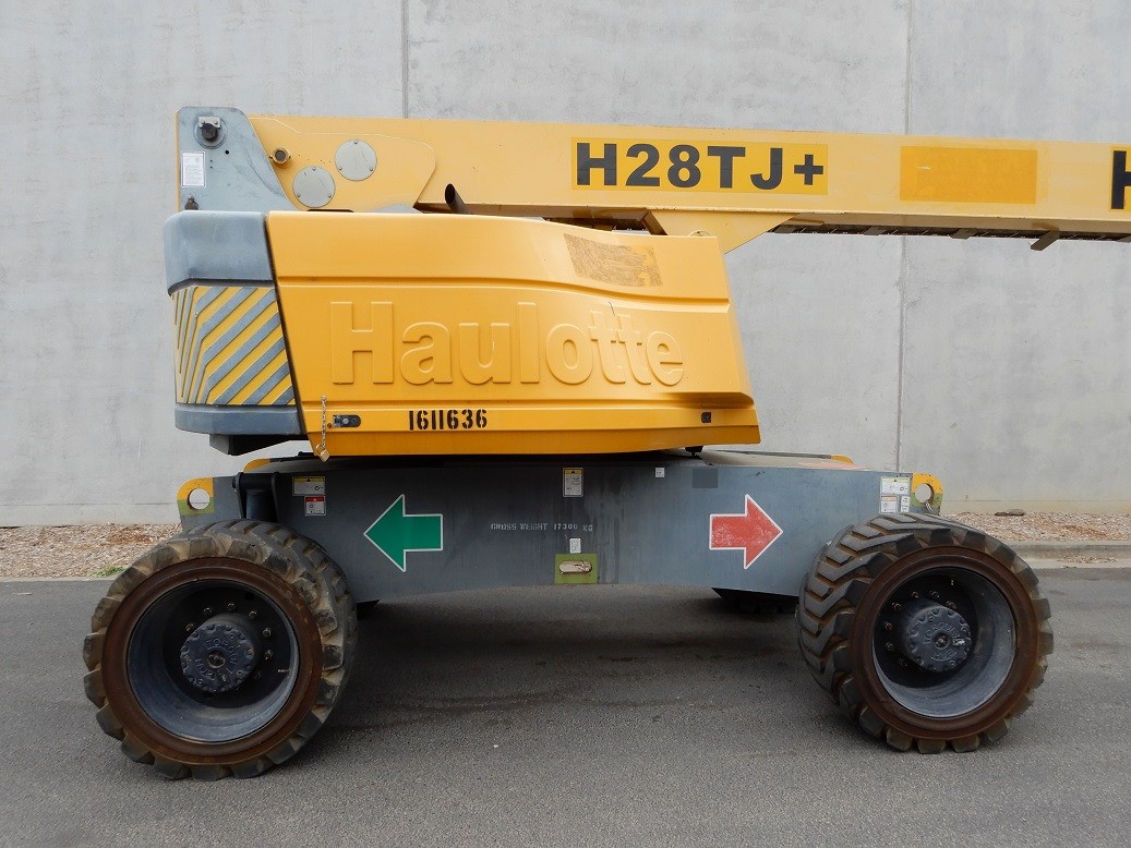 2009 HAULOTTE H28TJX ACCESS & HEIGHT SAFETY BOOM LIFT